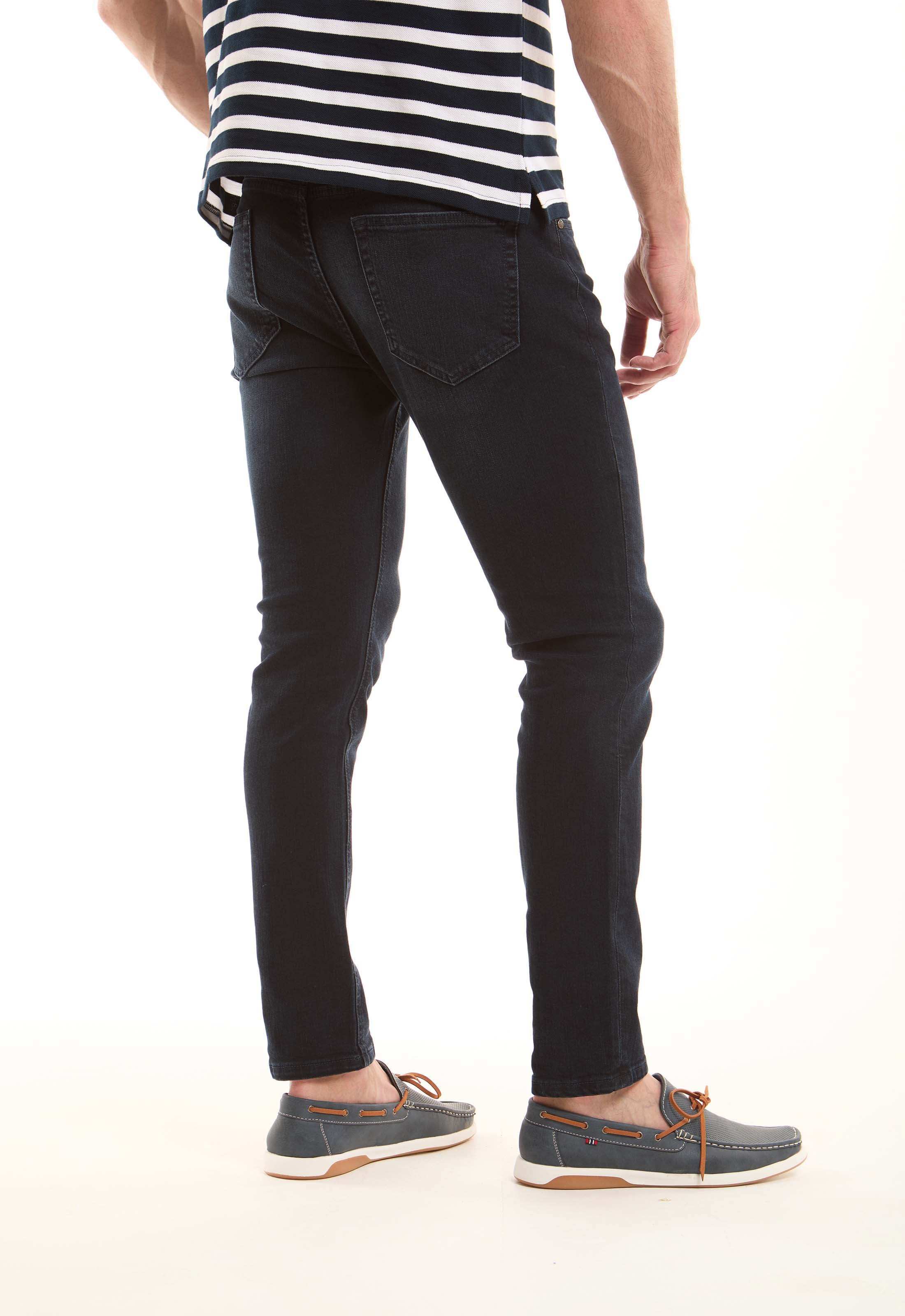 Slim-Fit Stretch Jeans