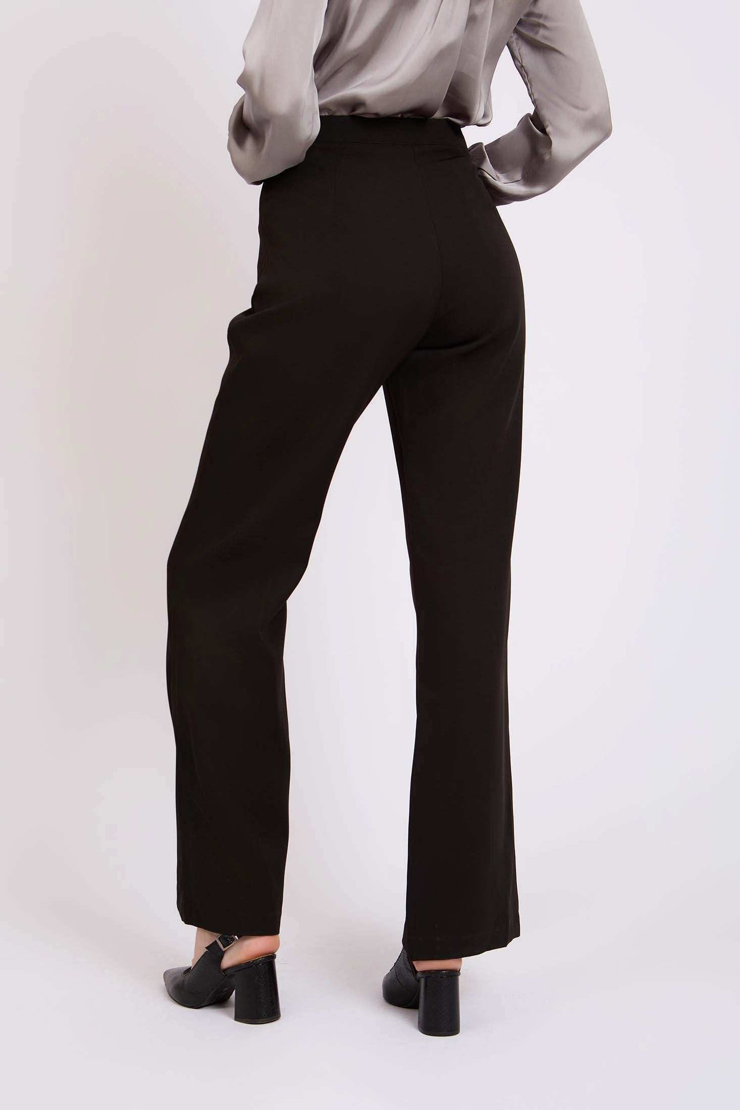 Women Regular Fit Pants