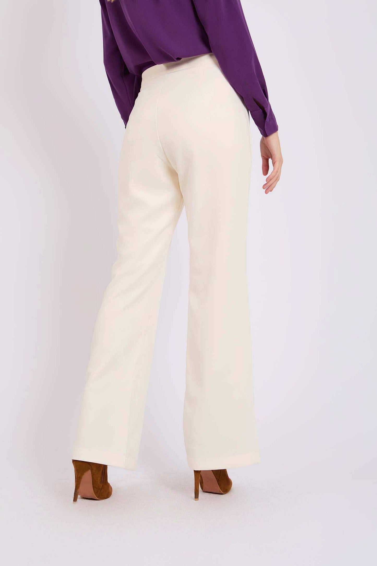 Women Regular Fit Pants