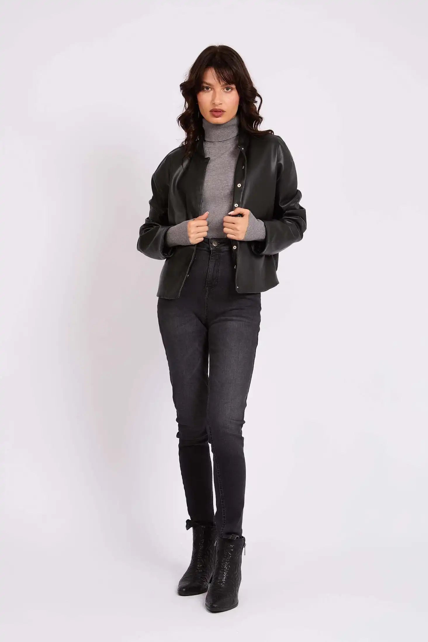 Women Regular Fit Jacket Black