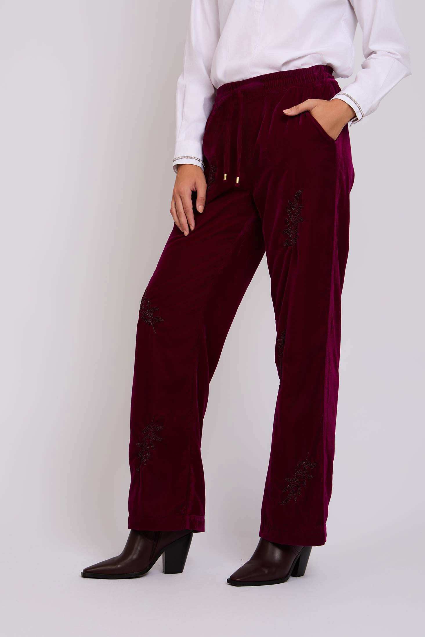 Women Regular Fit Pants Maroon