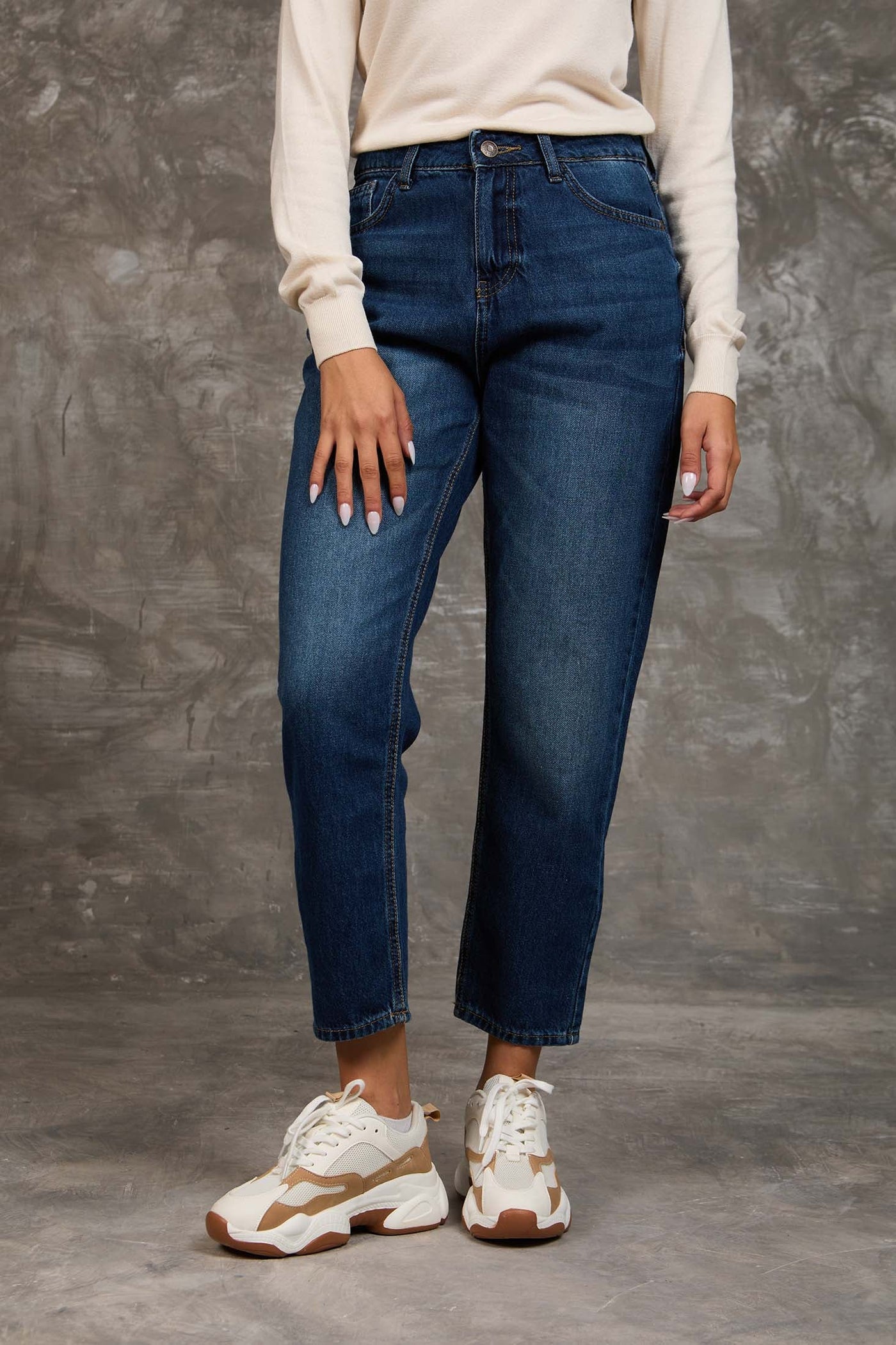 Women Mom Fit Denim - Indigo Wash