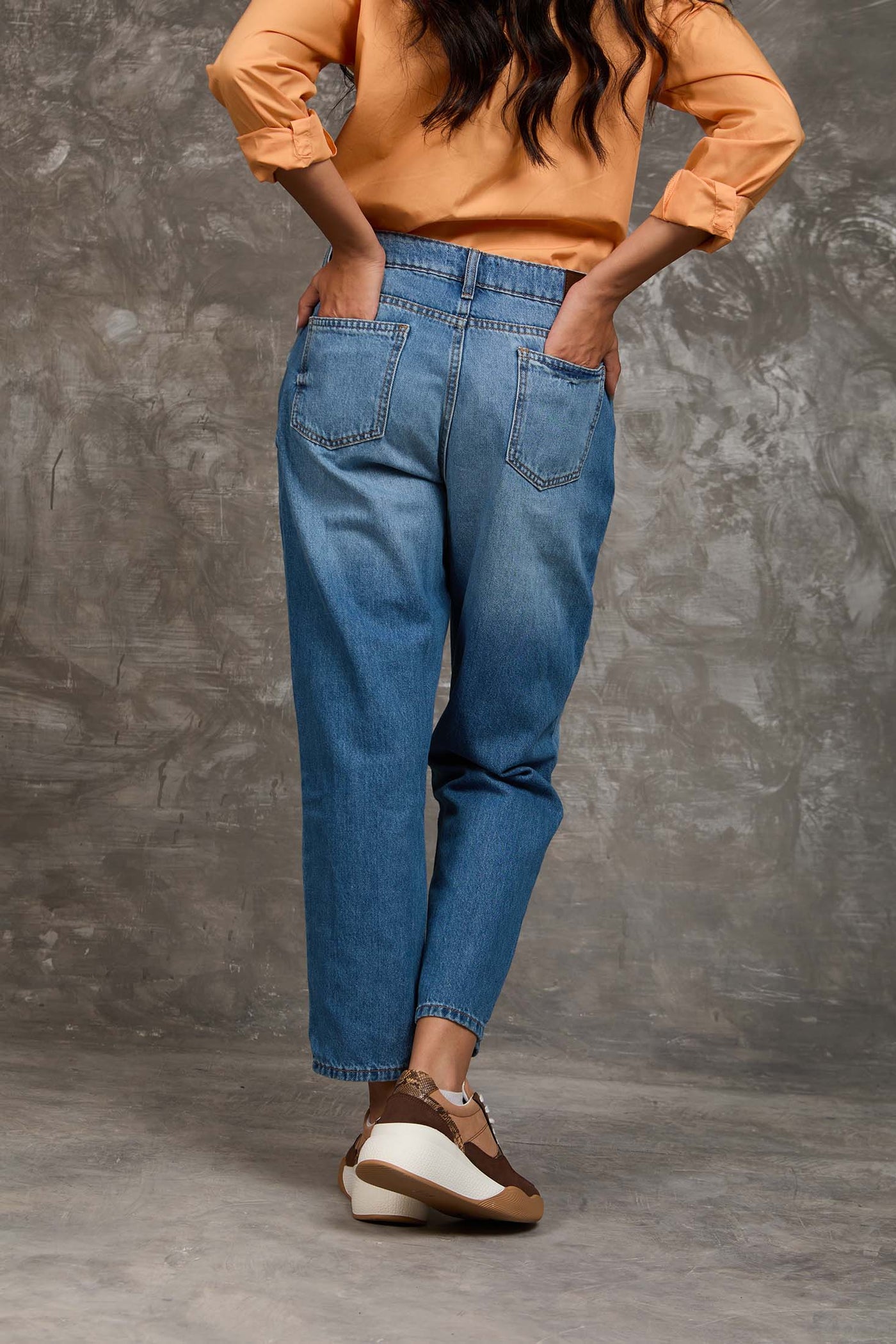 Women Mom Fit  Denim - Sky Wash