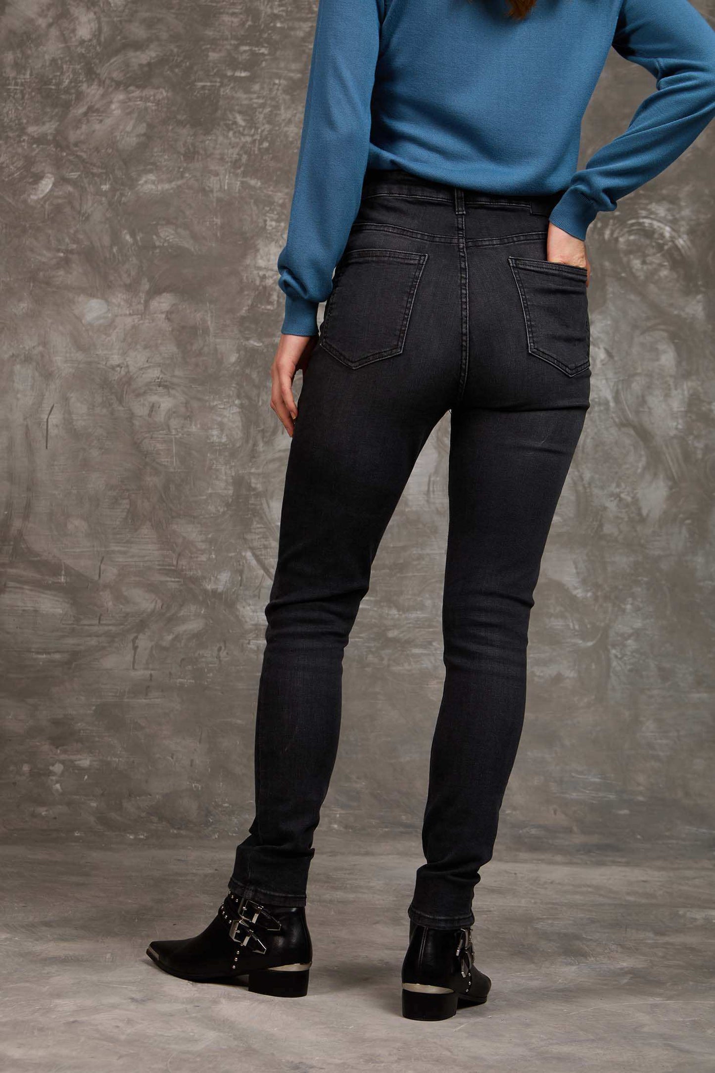 Everyday Stretch Skinny Jeans