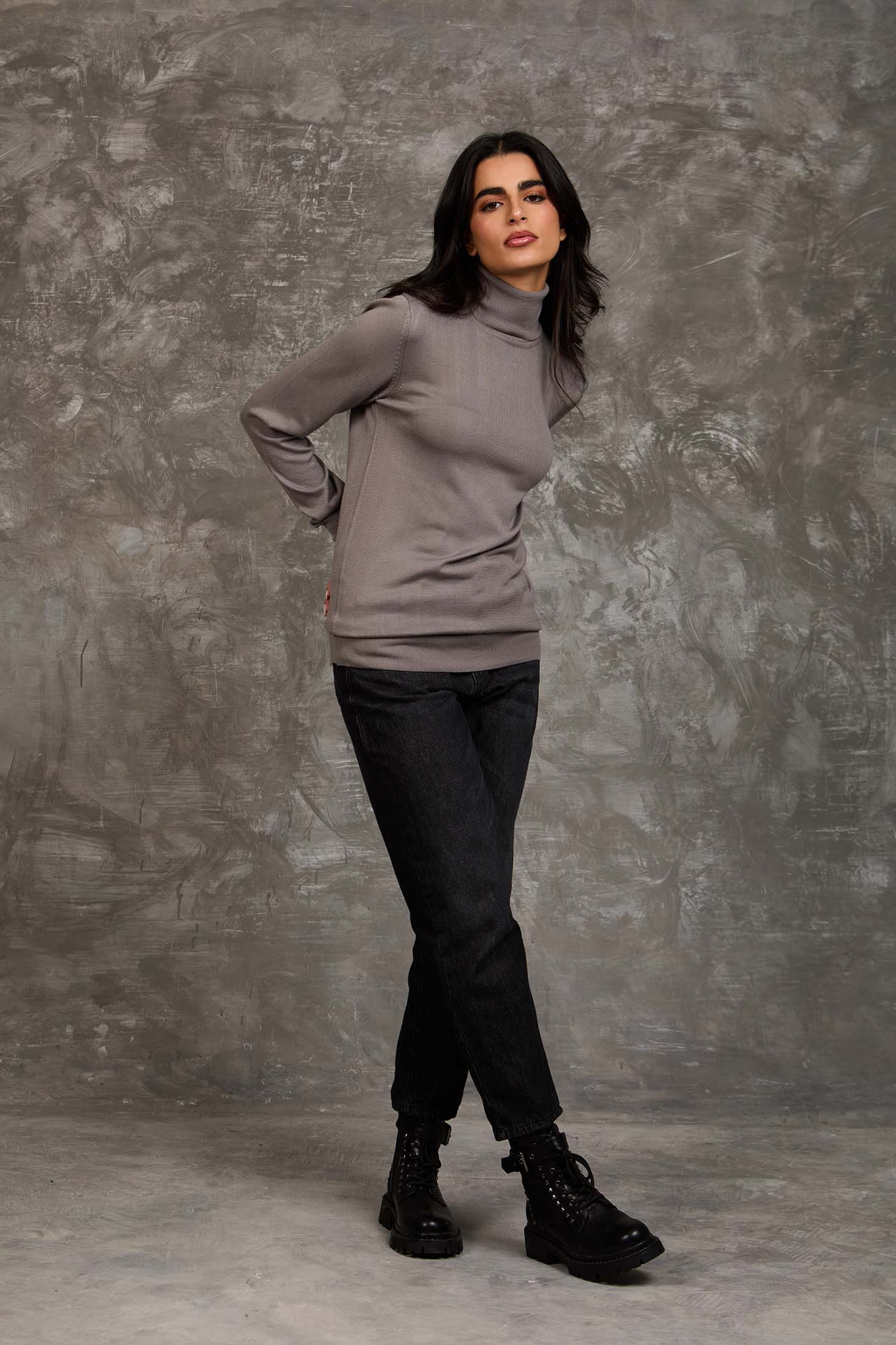 Women Regular Fit Pullover Grey