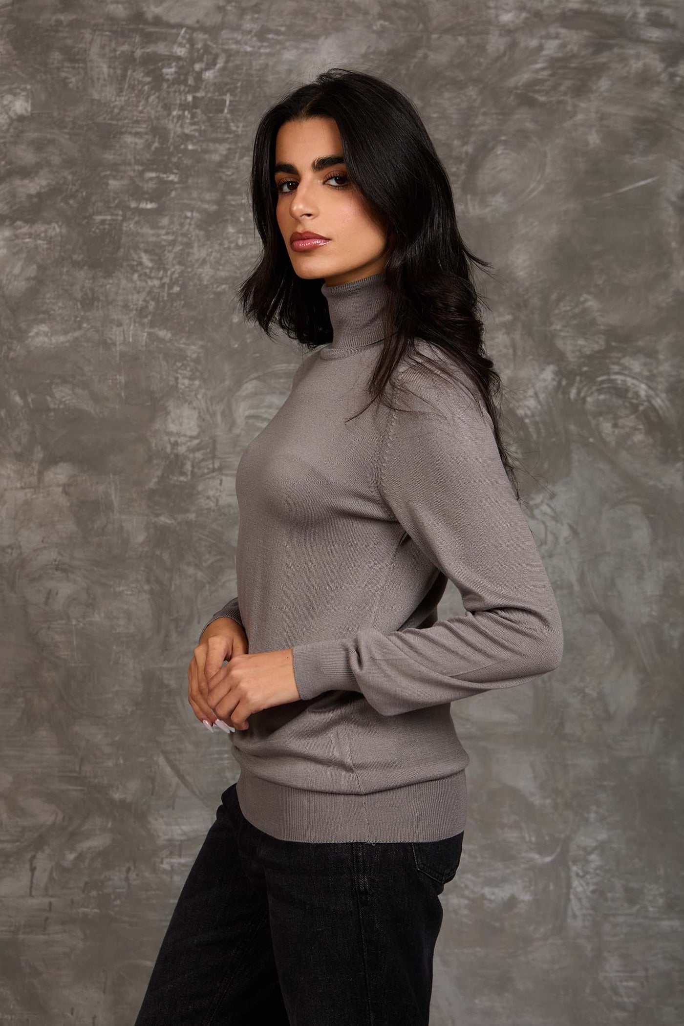 Women Regular Fit Pullover - Grey