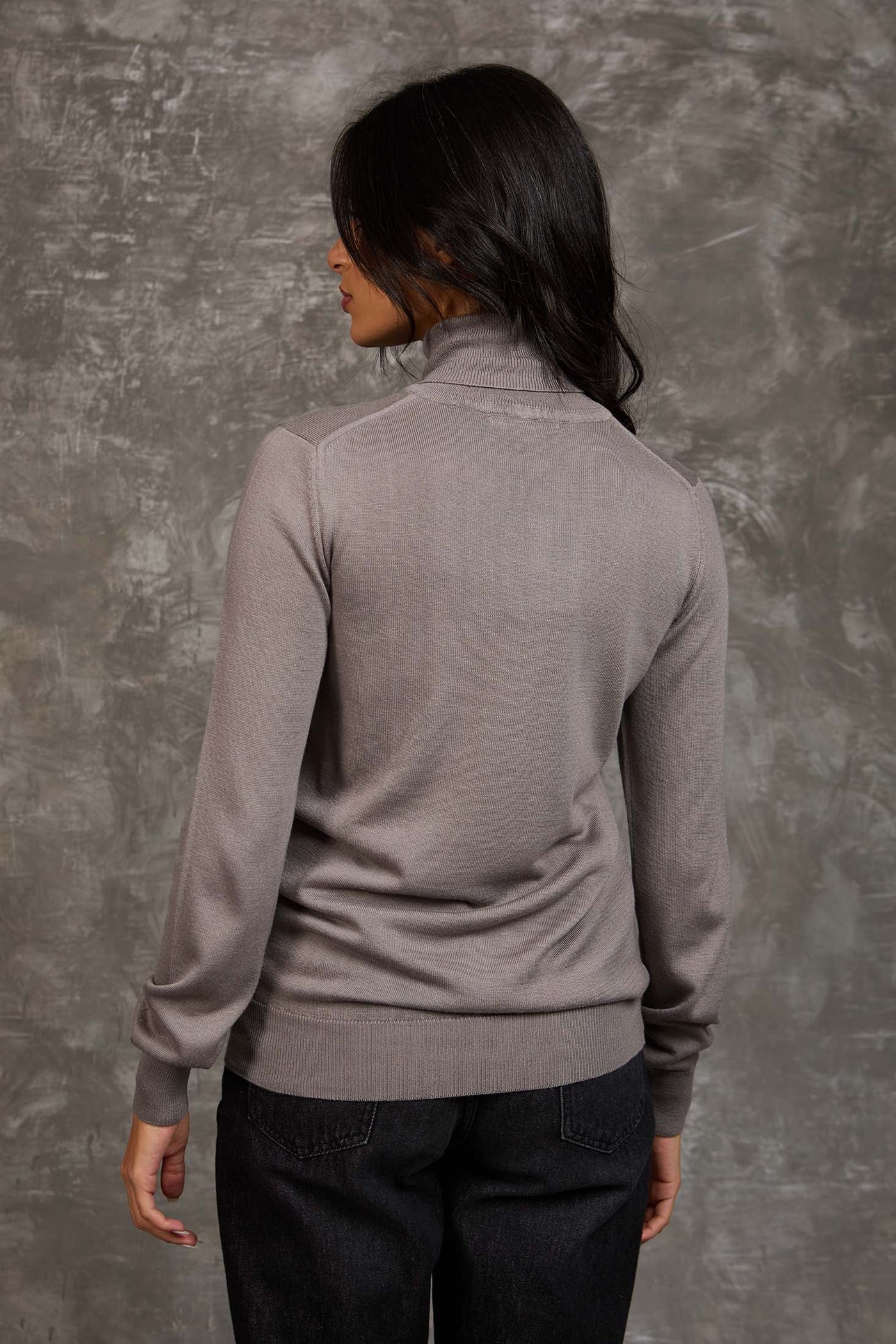 Women Regular Fit Pullover - Grey