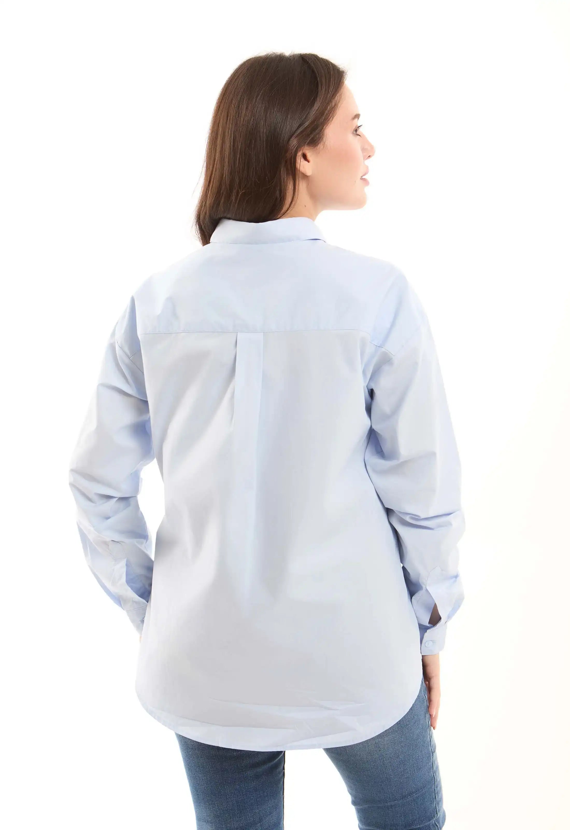 قميص قطن كلاسيكي بأزرار أمامية