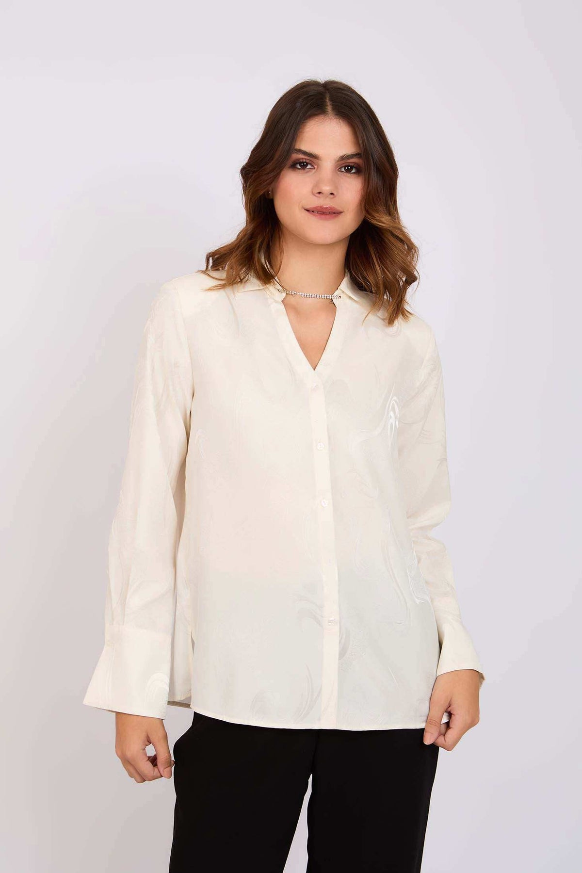 Women Regular Fit Blouse Sugar Off White