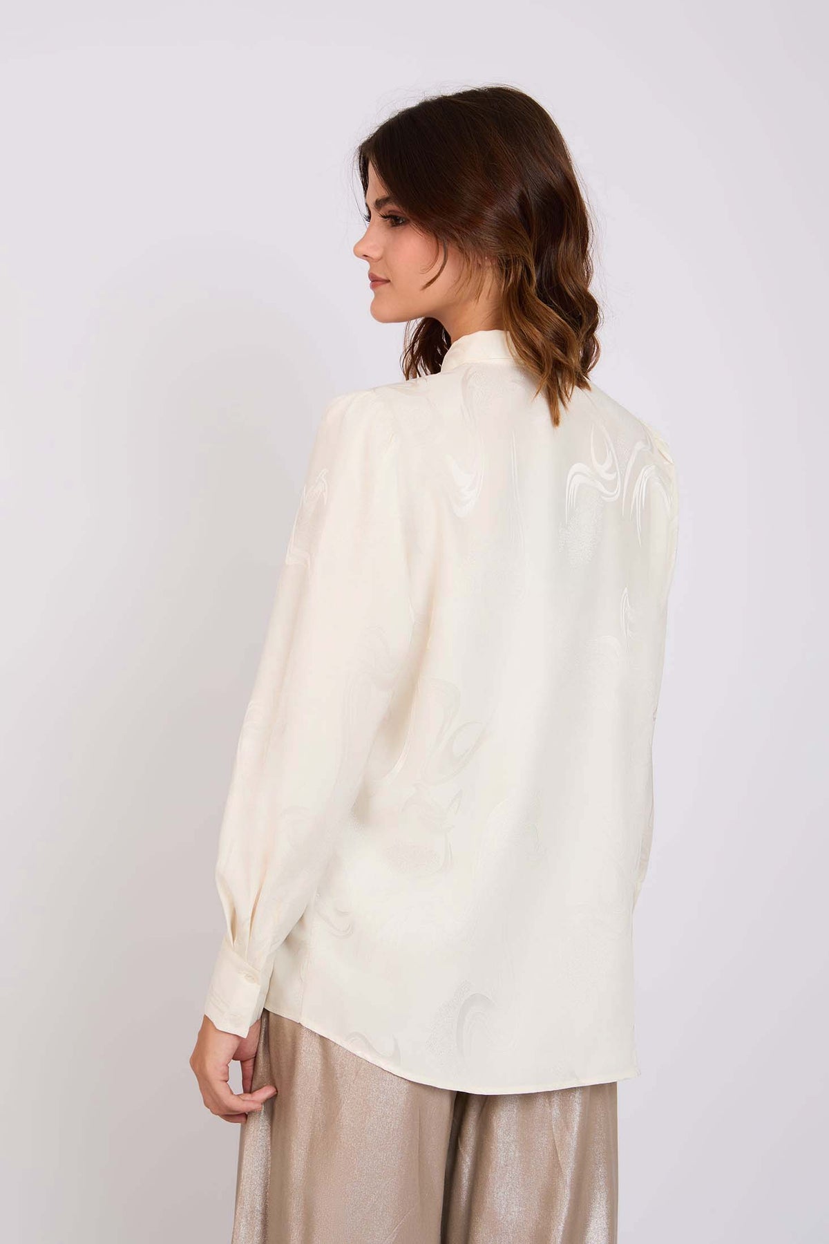 Women Regular Fit Blouse Sugar Off White