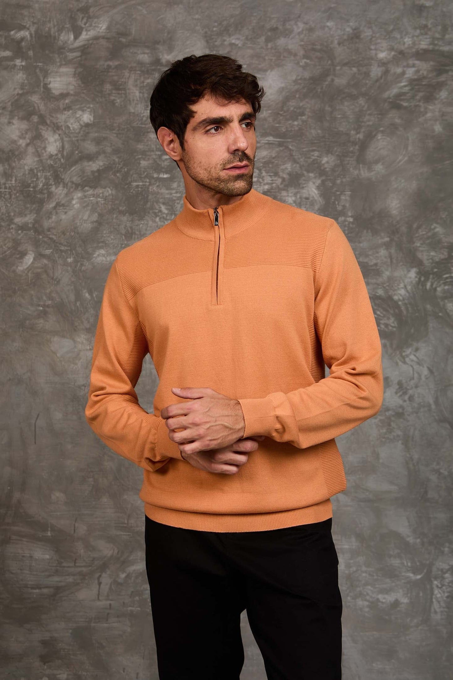 Men Regular Fit Pullover Orange