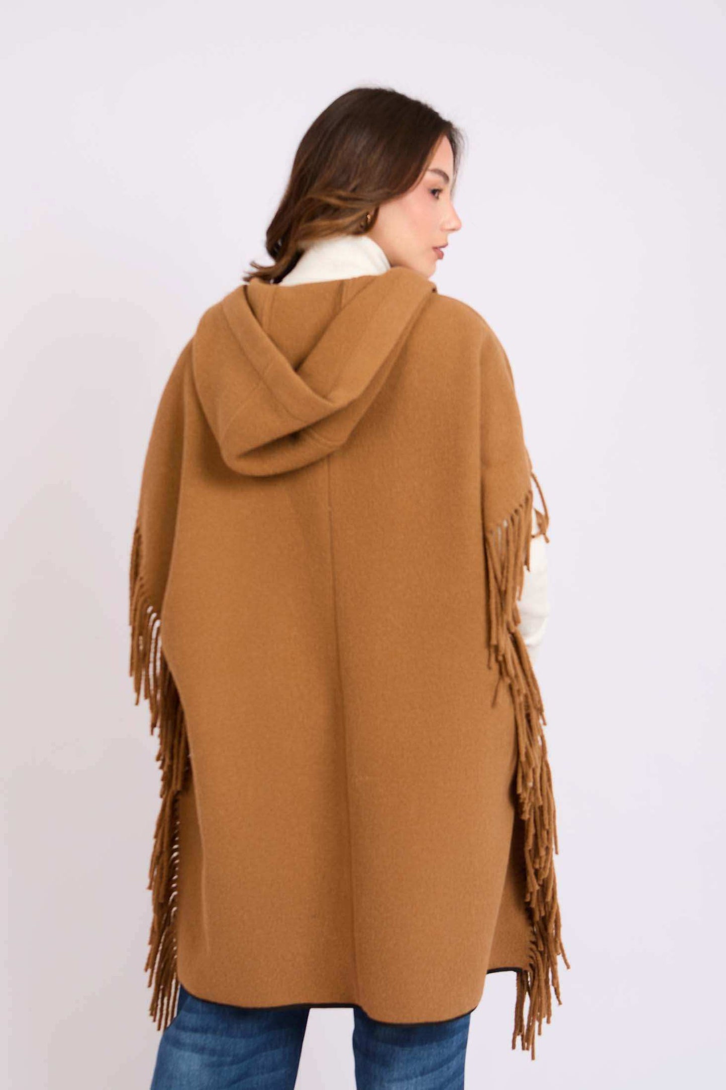 نساء عادية التناسب كيب براون