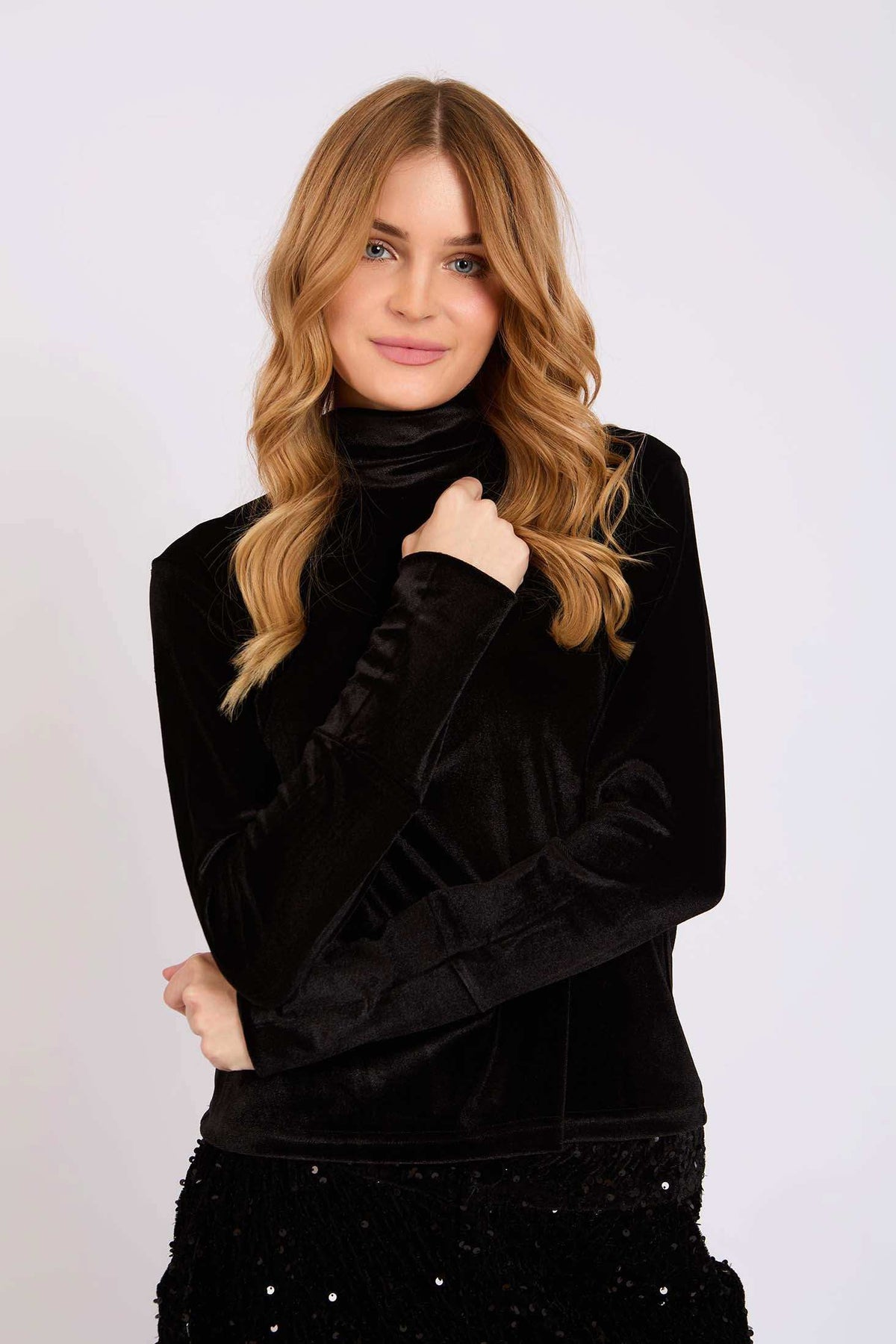 Women Regular Fit Top Black