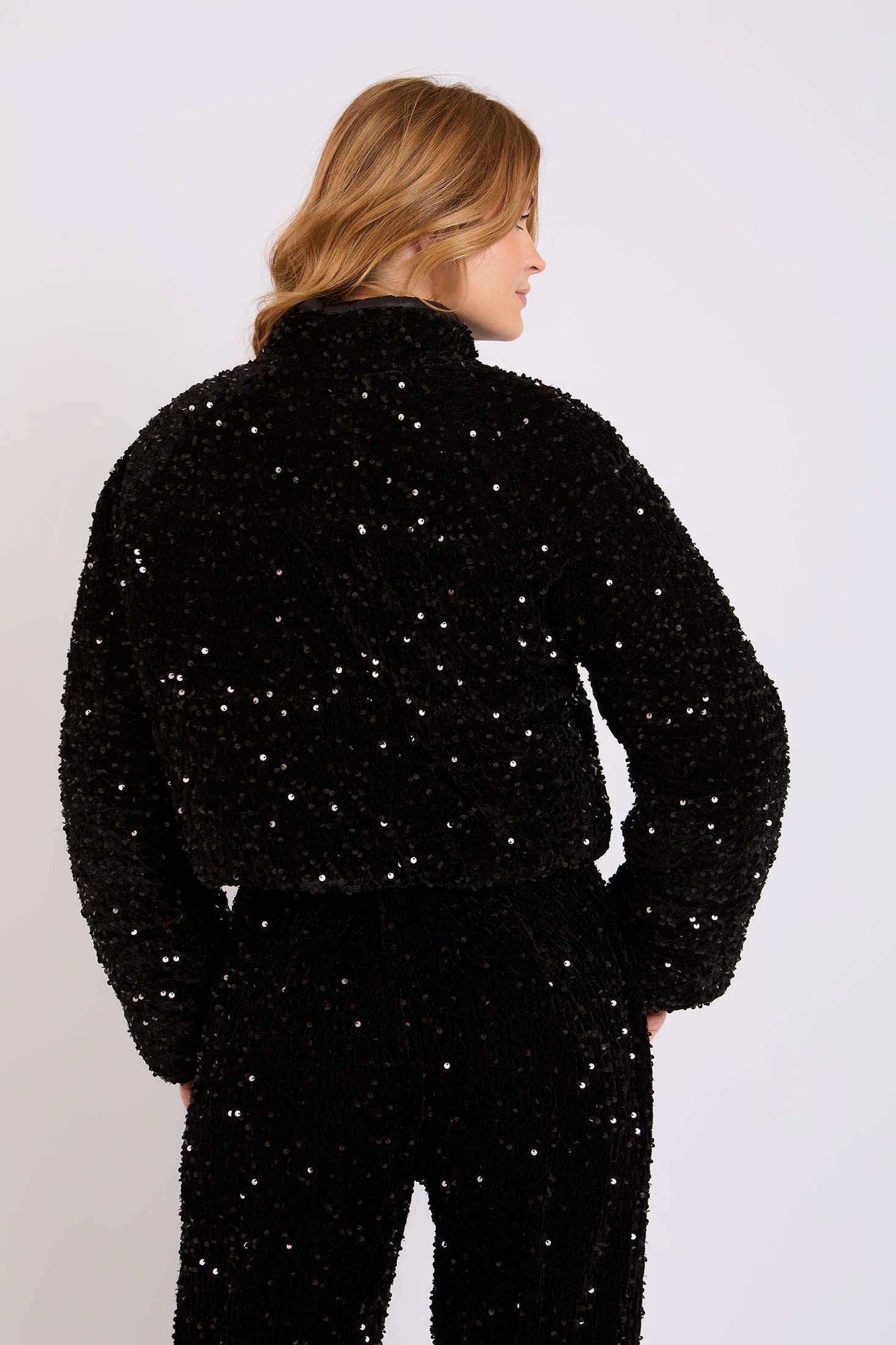 Women Regular Fit Jacket Black
