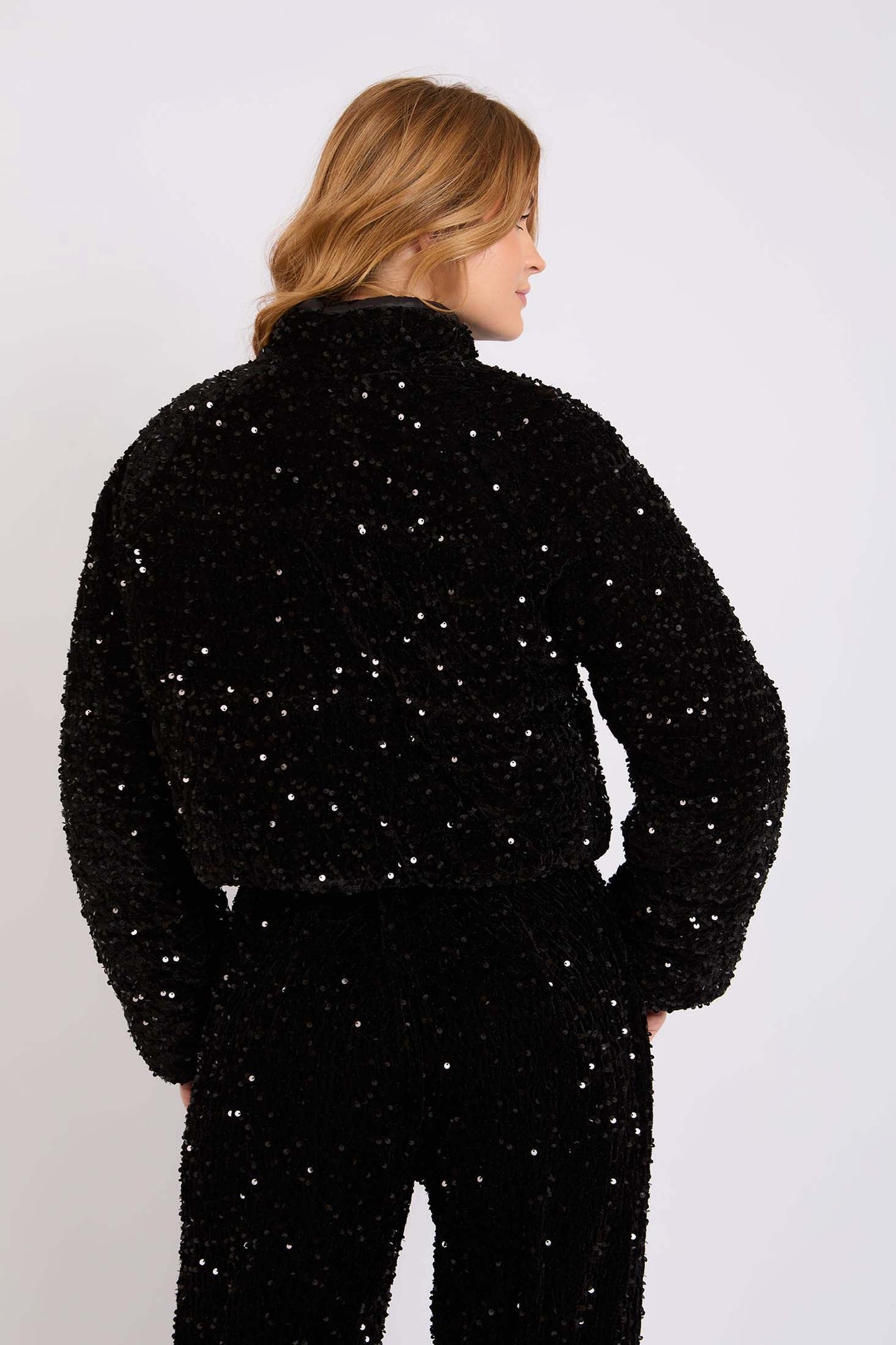 Women Regular Fit Jacket Black