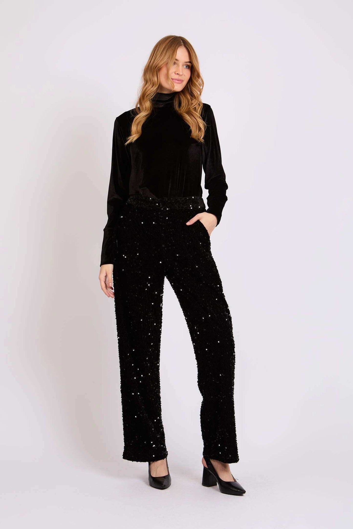 Women Regular Fit Pants Black