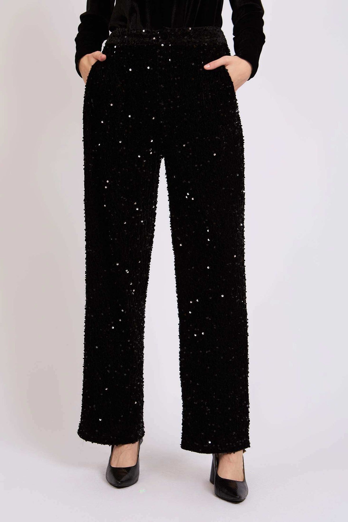 Women Regular Fit Pants Black