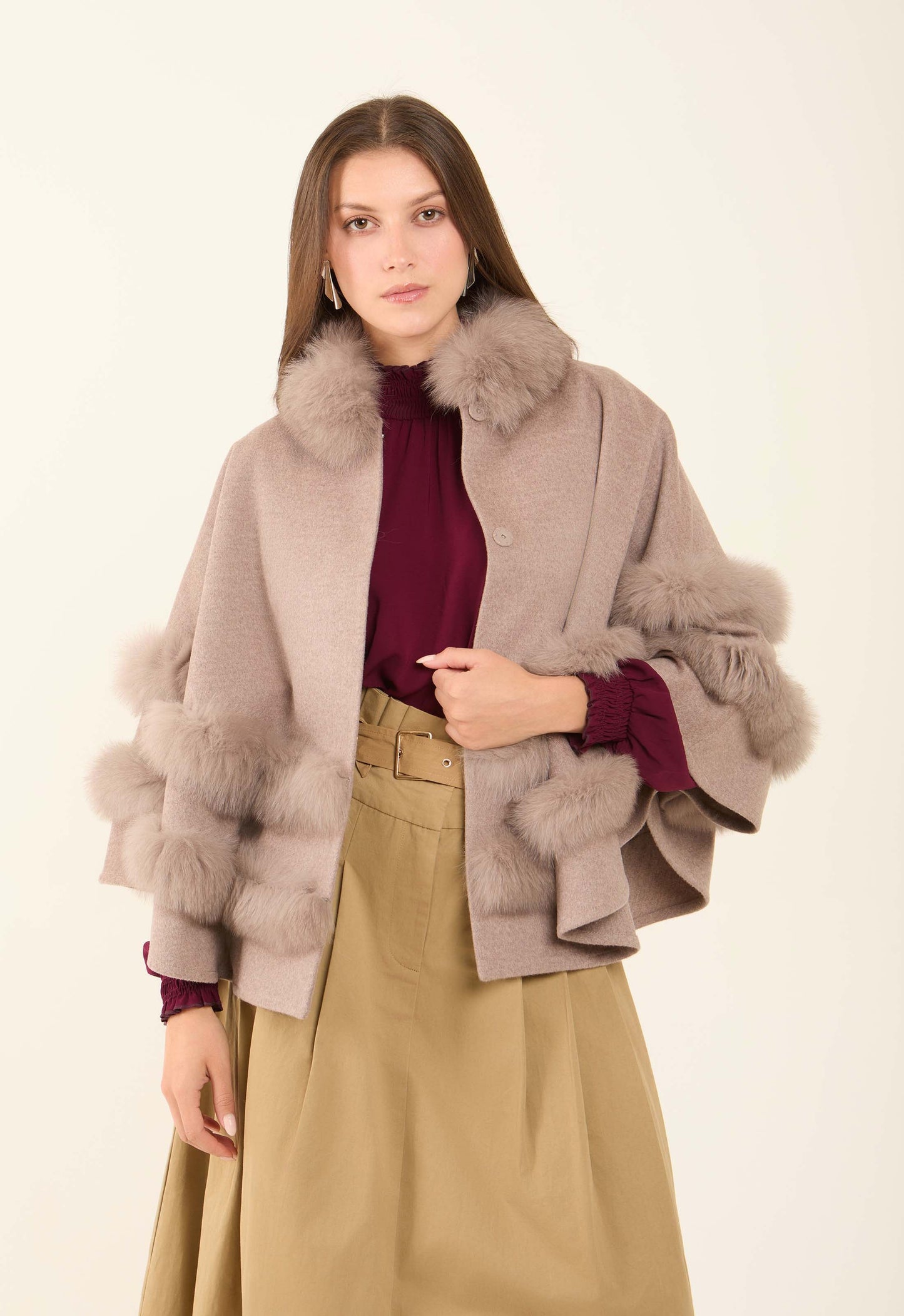 Women Cape Wool Beige