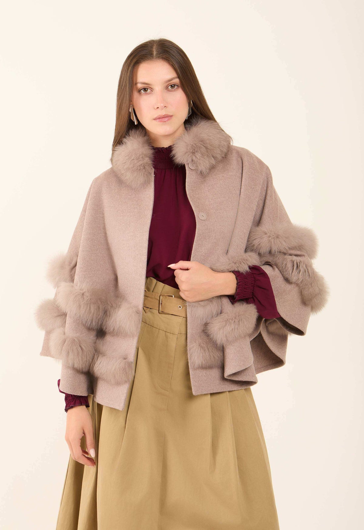 Women Cape Wool Beige
