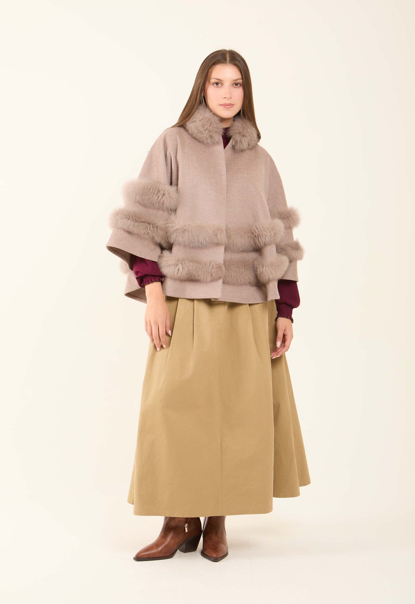 Women Cape Wool Beige