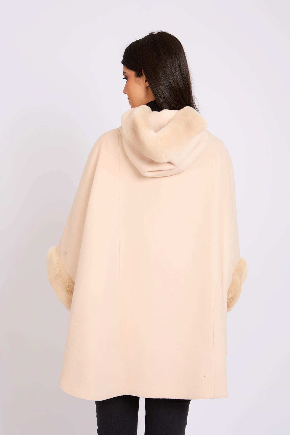 Women Cape Wool Ivory