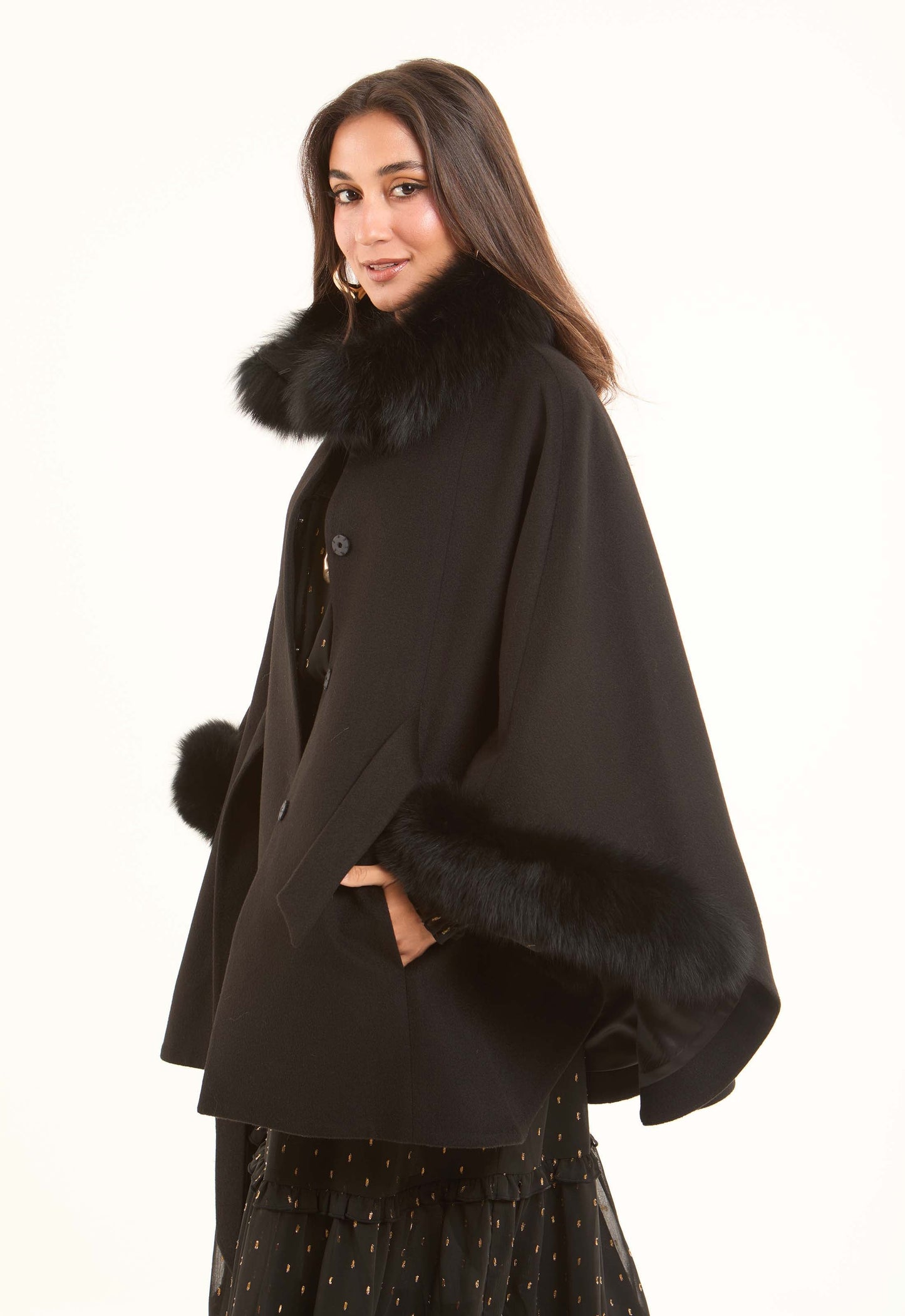 Women Cape Wool Black
