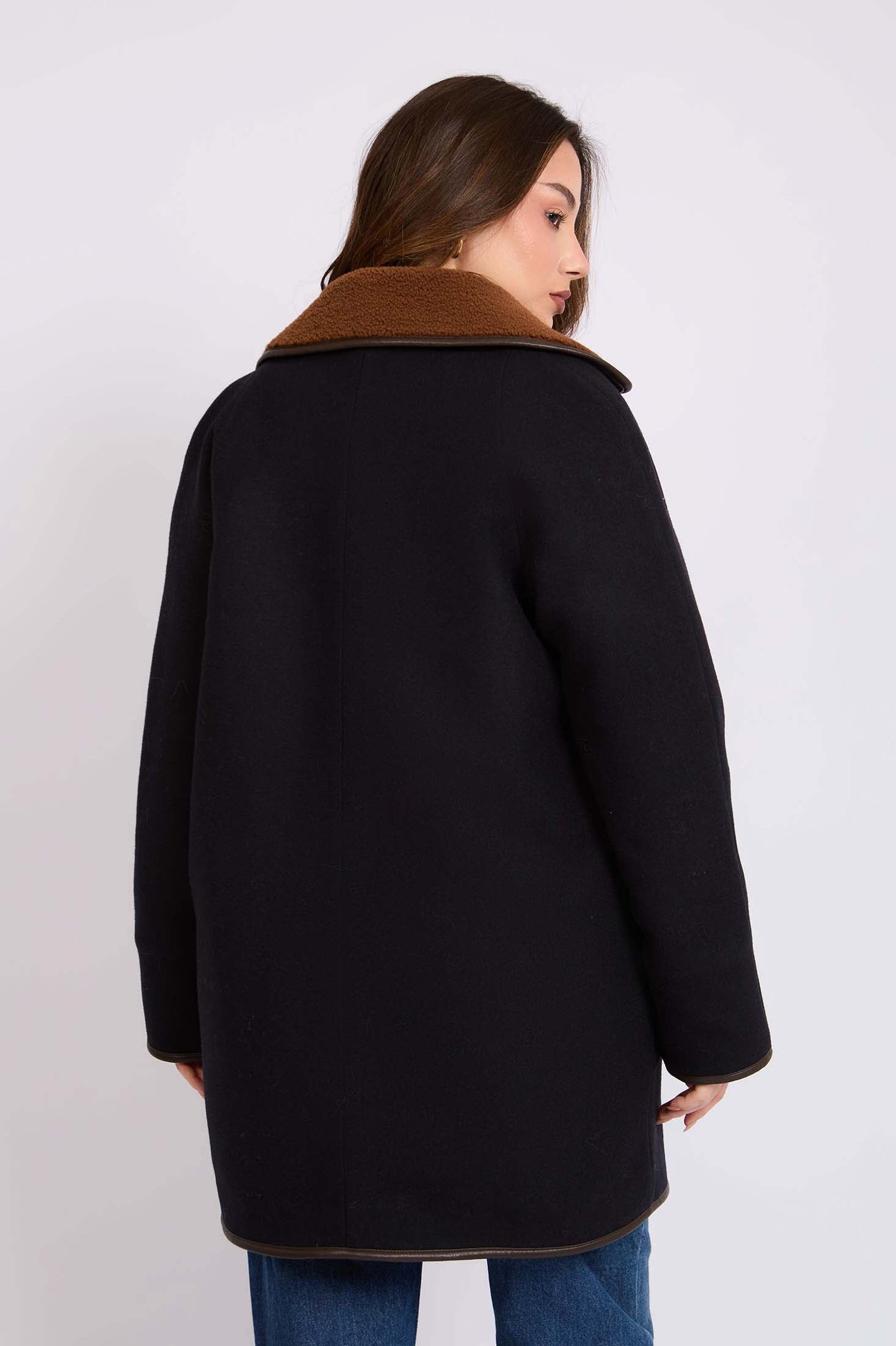 Women Regular Fit Jacket Black