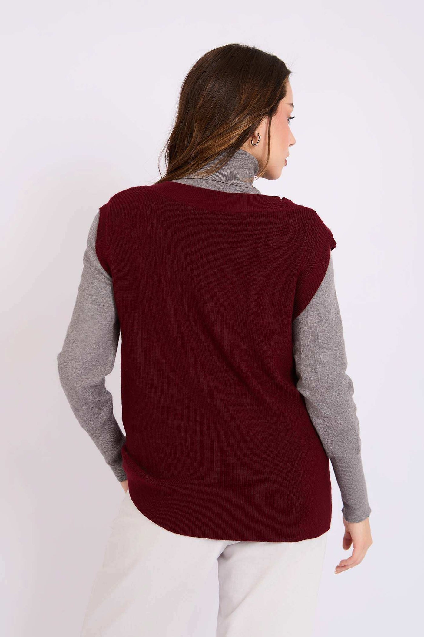 Women Regular Fit Vest - Maroon