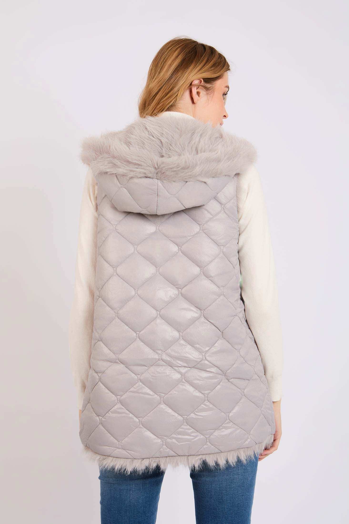 Women Regular Fit Vest Grey