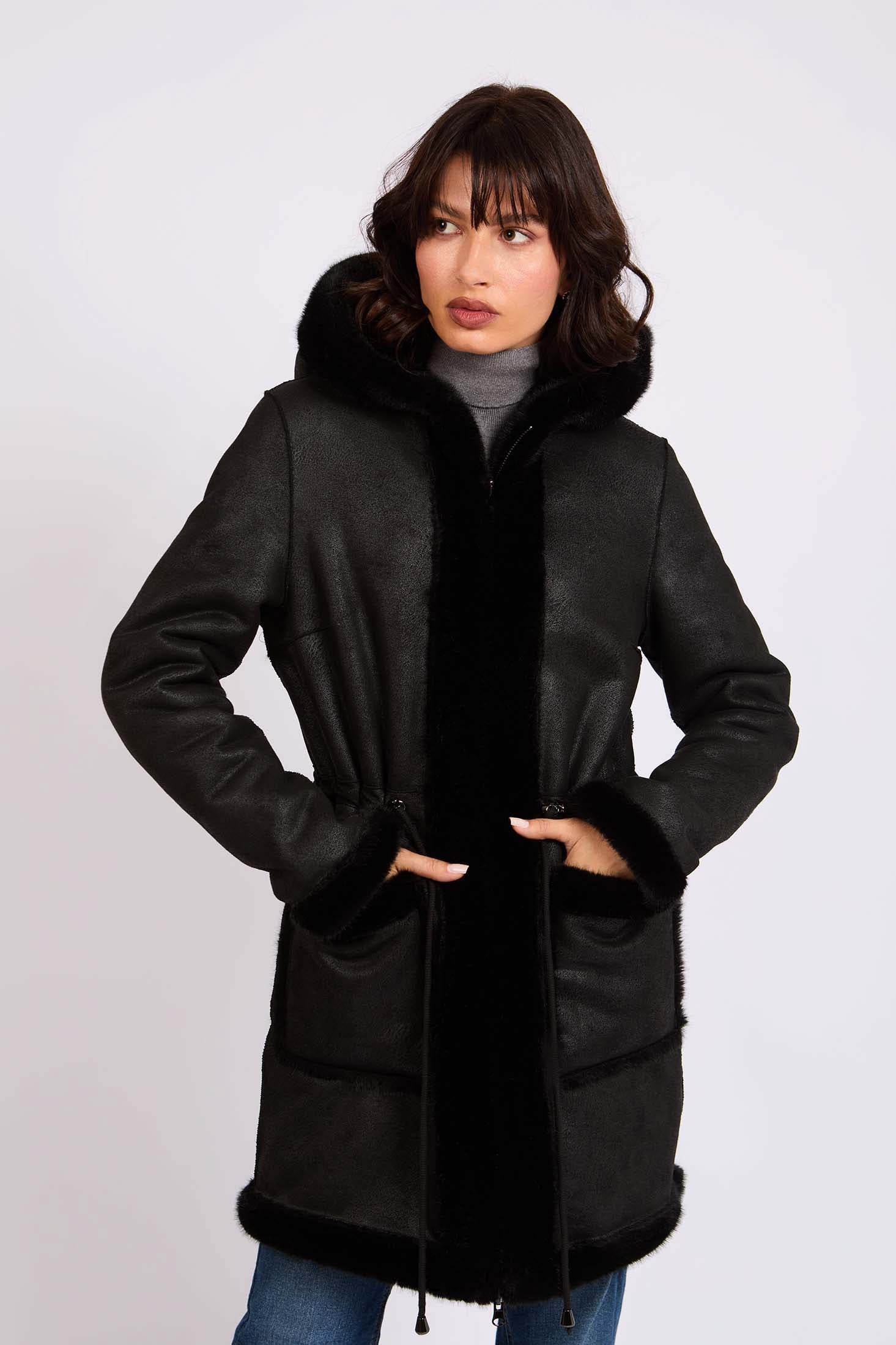 جاكيت نسائي عادي - أسود