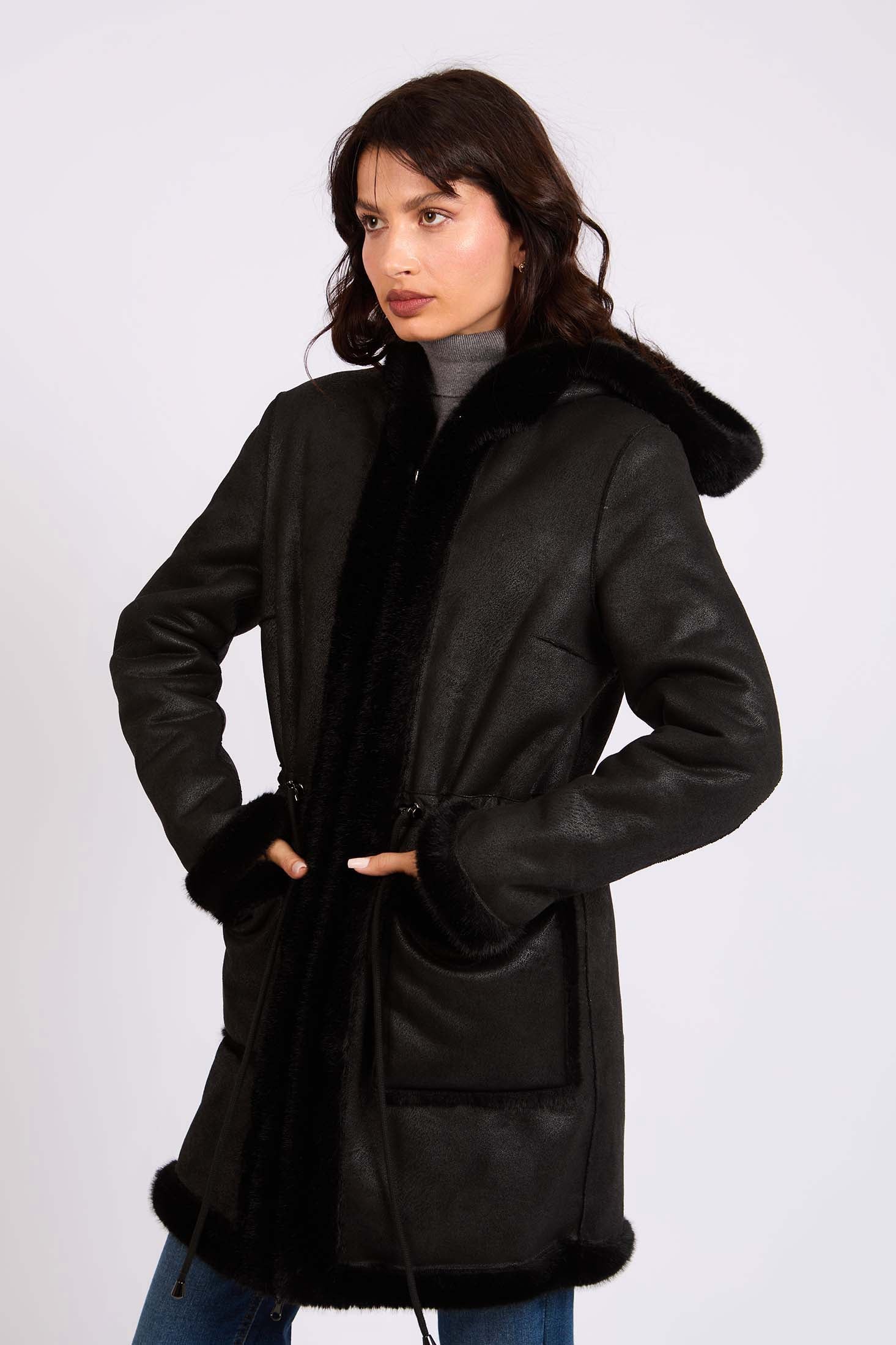 جاكيت نسائي عادي - أسود