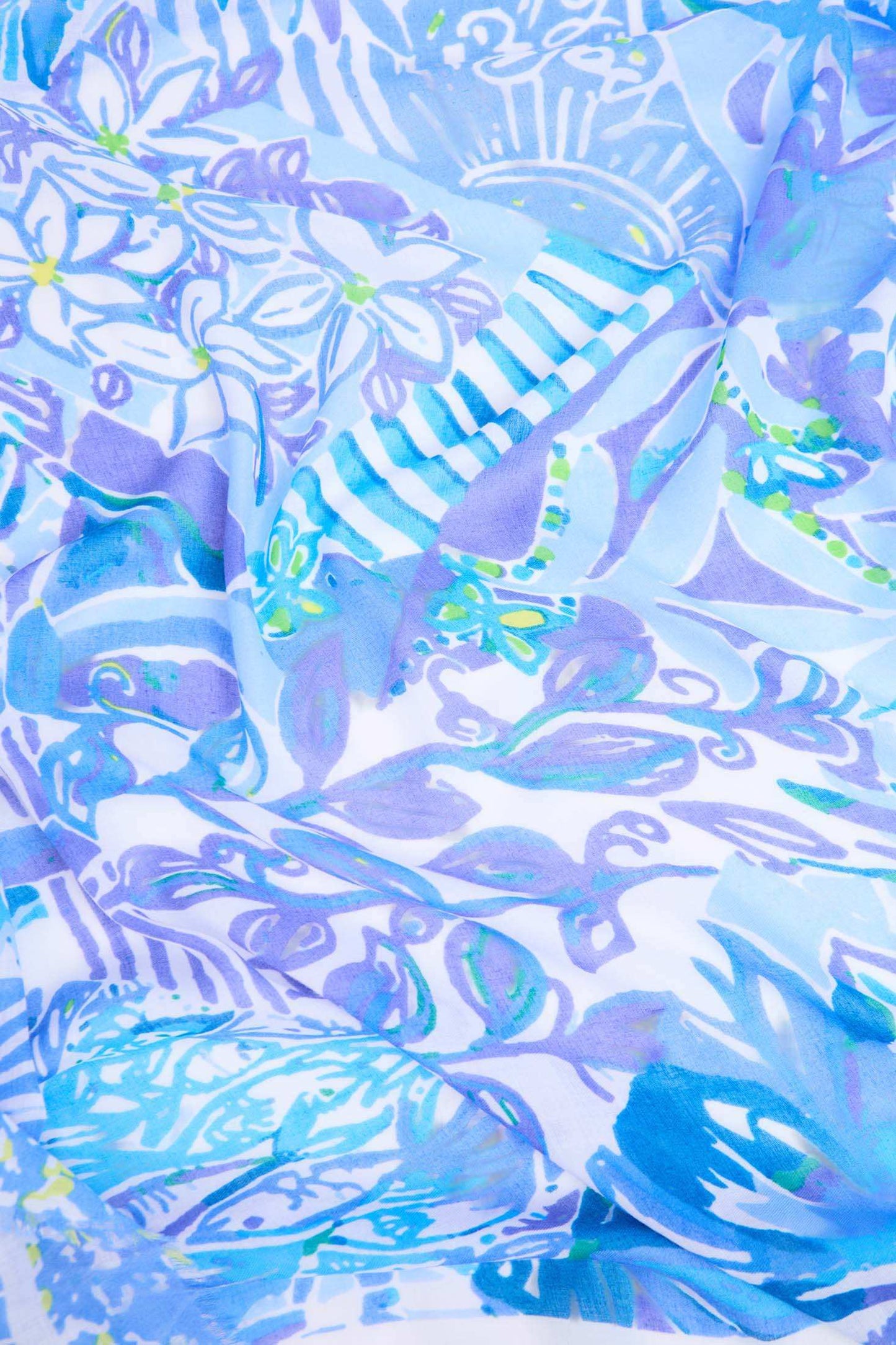 وشاح نسائي أزرق متعدد الألوان