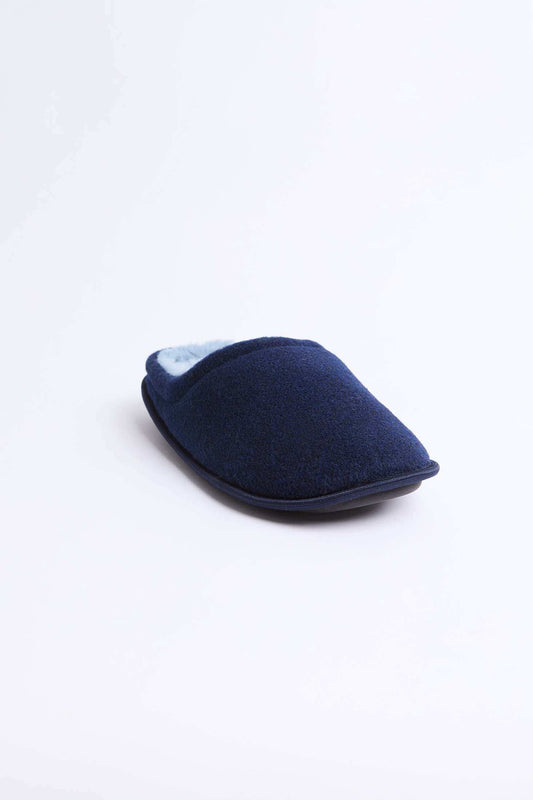 حذاء رجالي أزرق