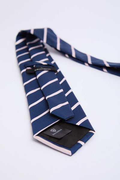 Tie