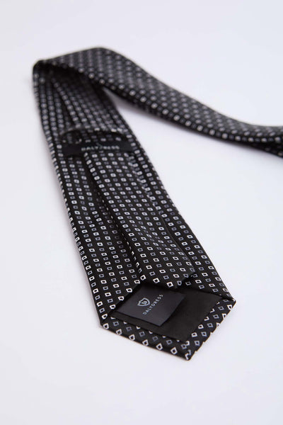 Tie