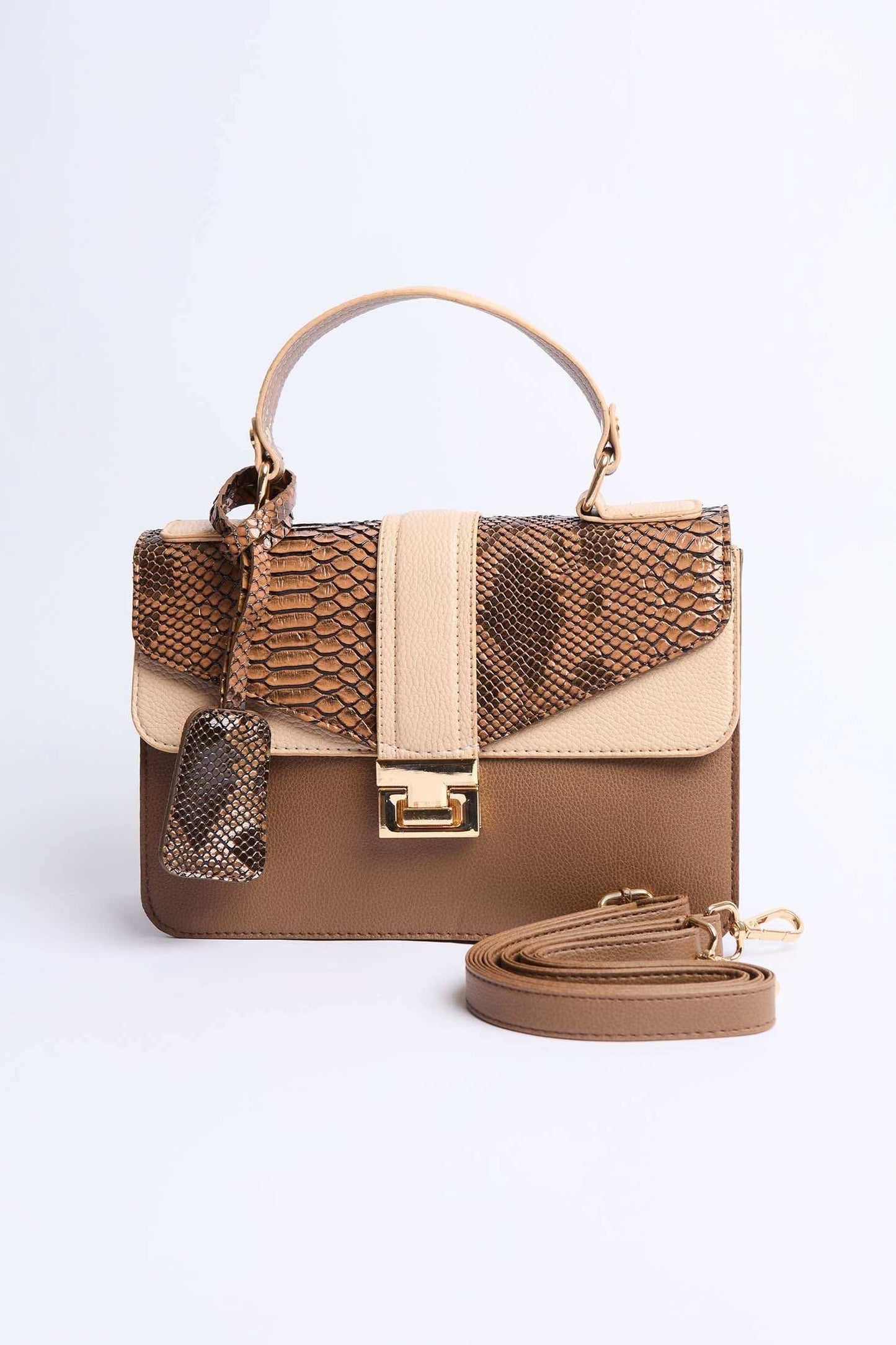 حقيبة نسائية - سوداء