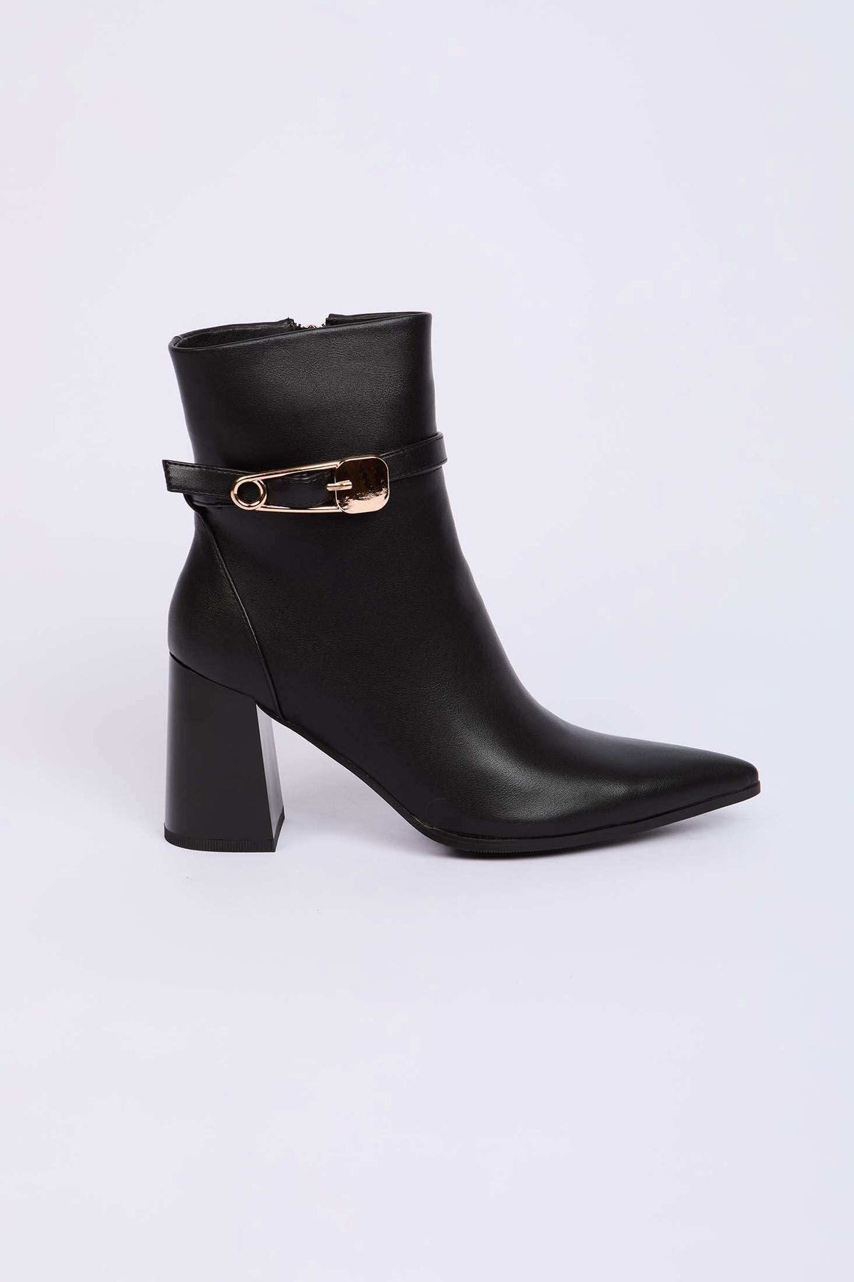 Women Shoes Black
