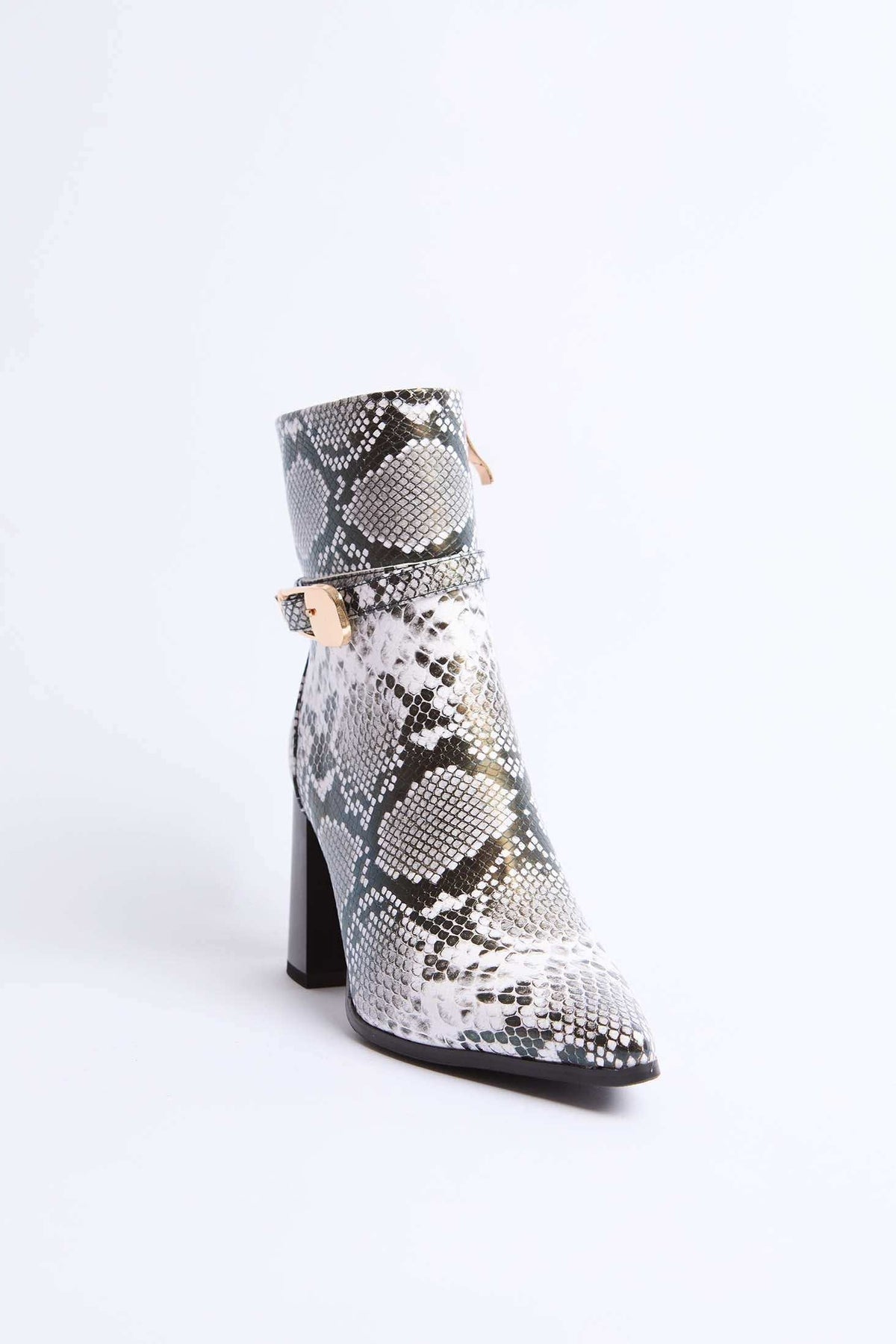 Women Shoes Snake Print