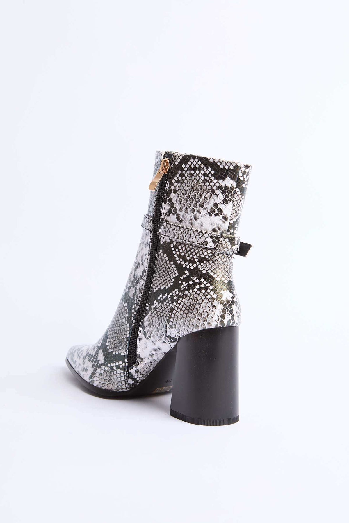Women Shoes Snake Print