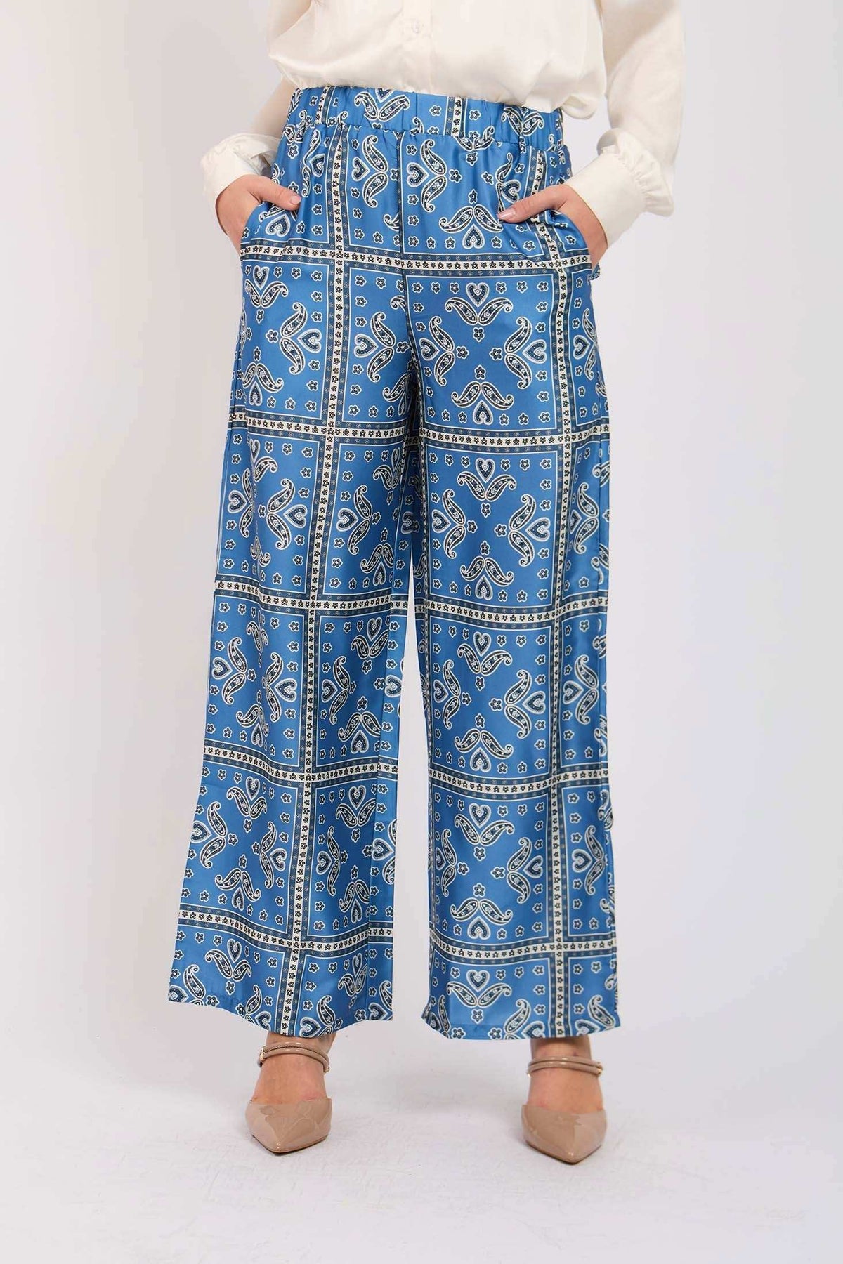 Women Pants from Dare Blue