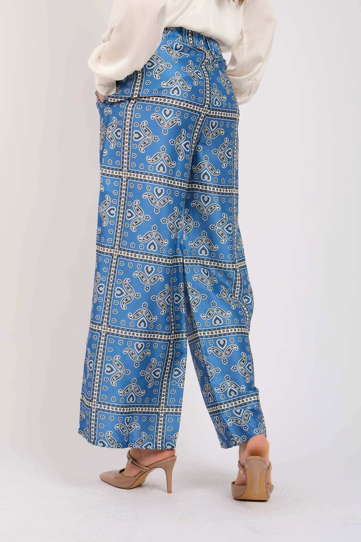 Women Pants from Dare Blue