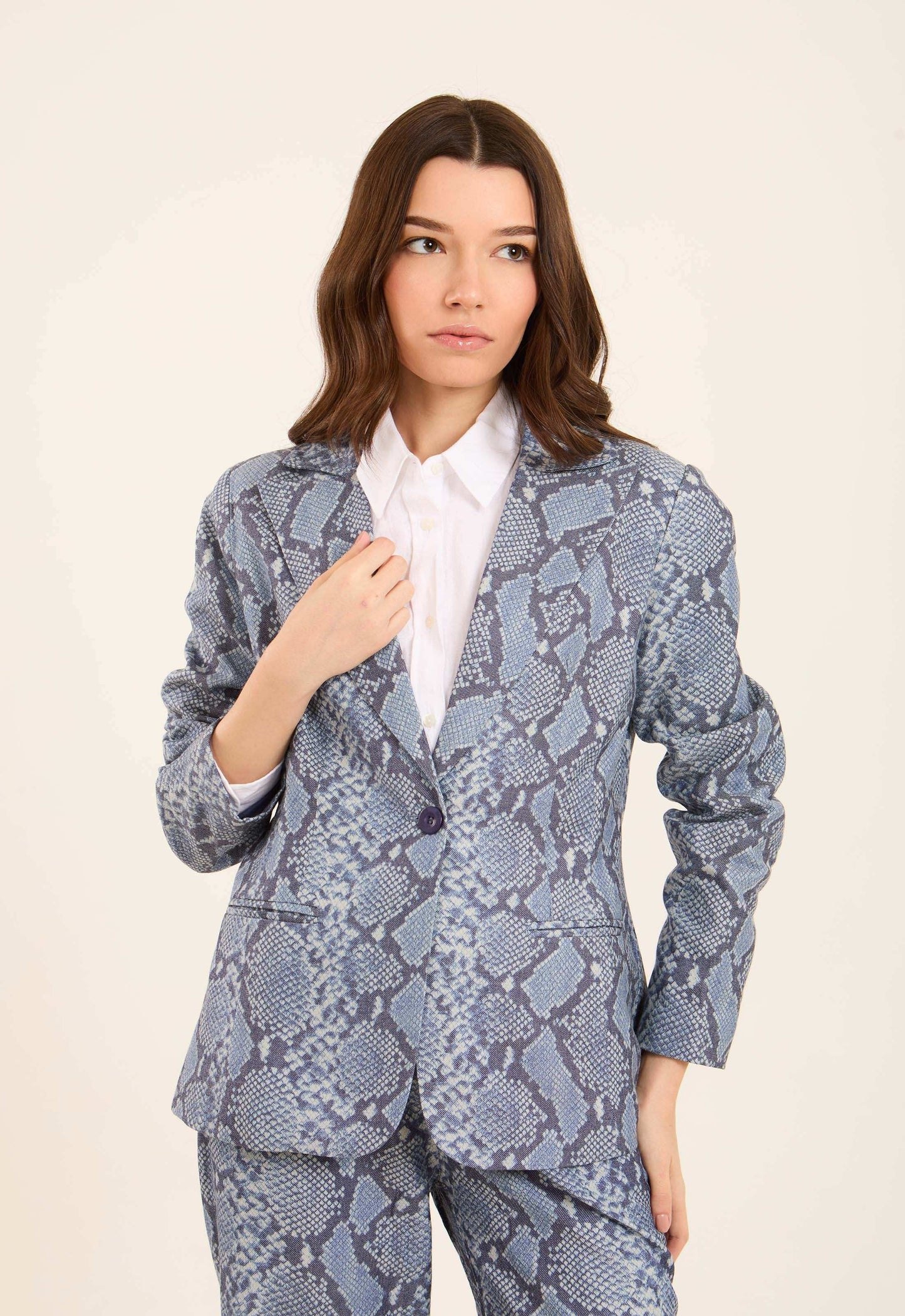 بليزر نسائي قطني أزرق