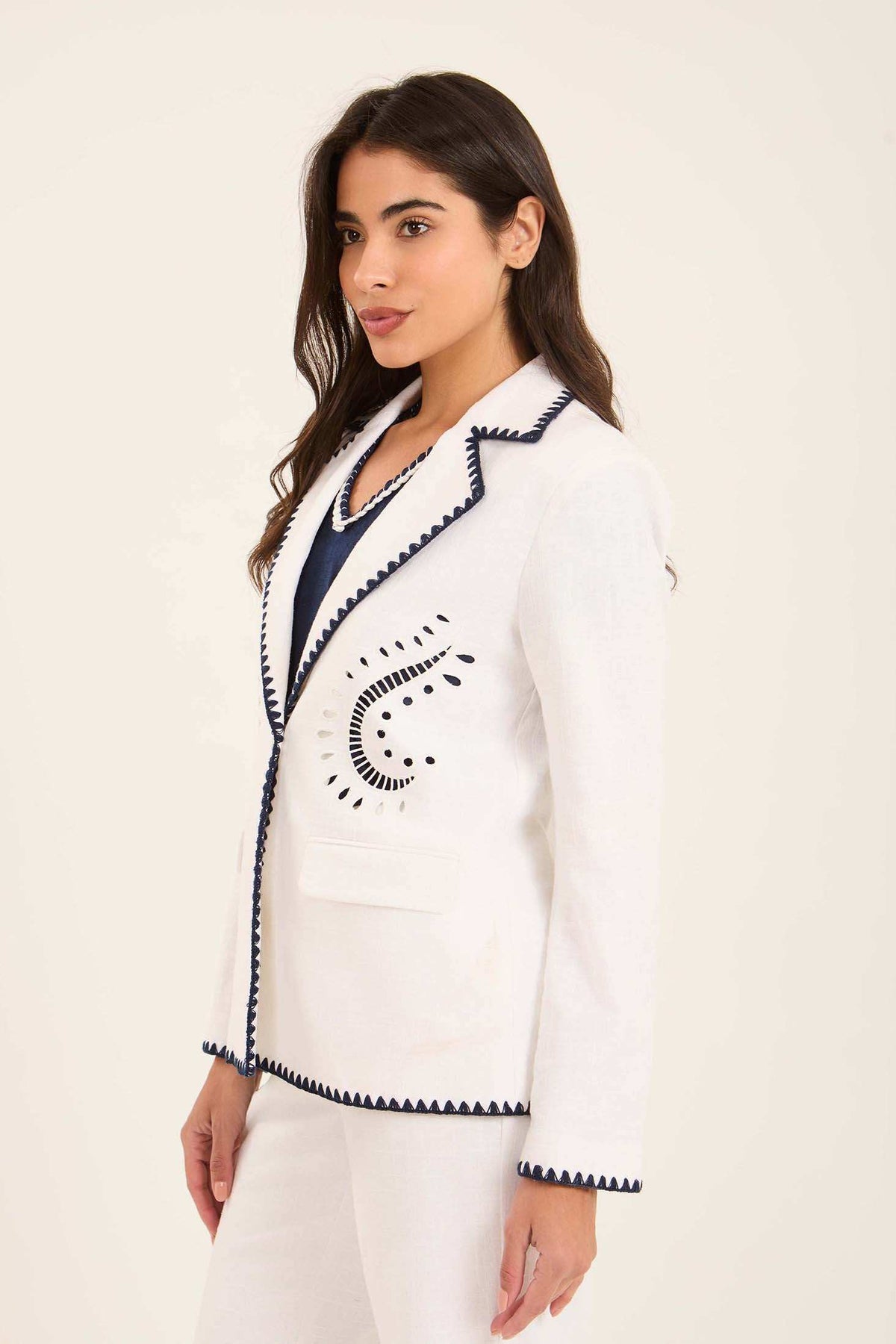 Tailored Linen Blazer with Contrast Embroidery