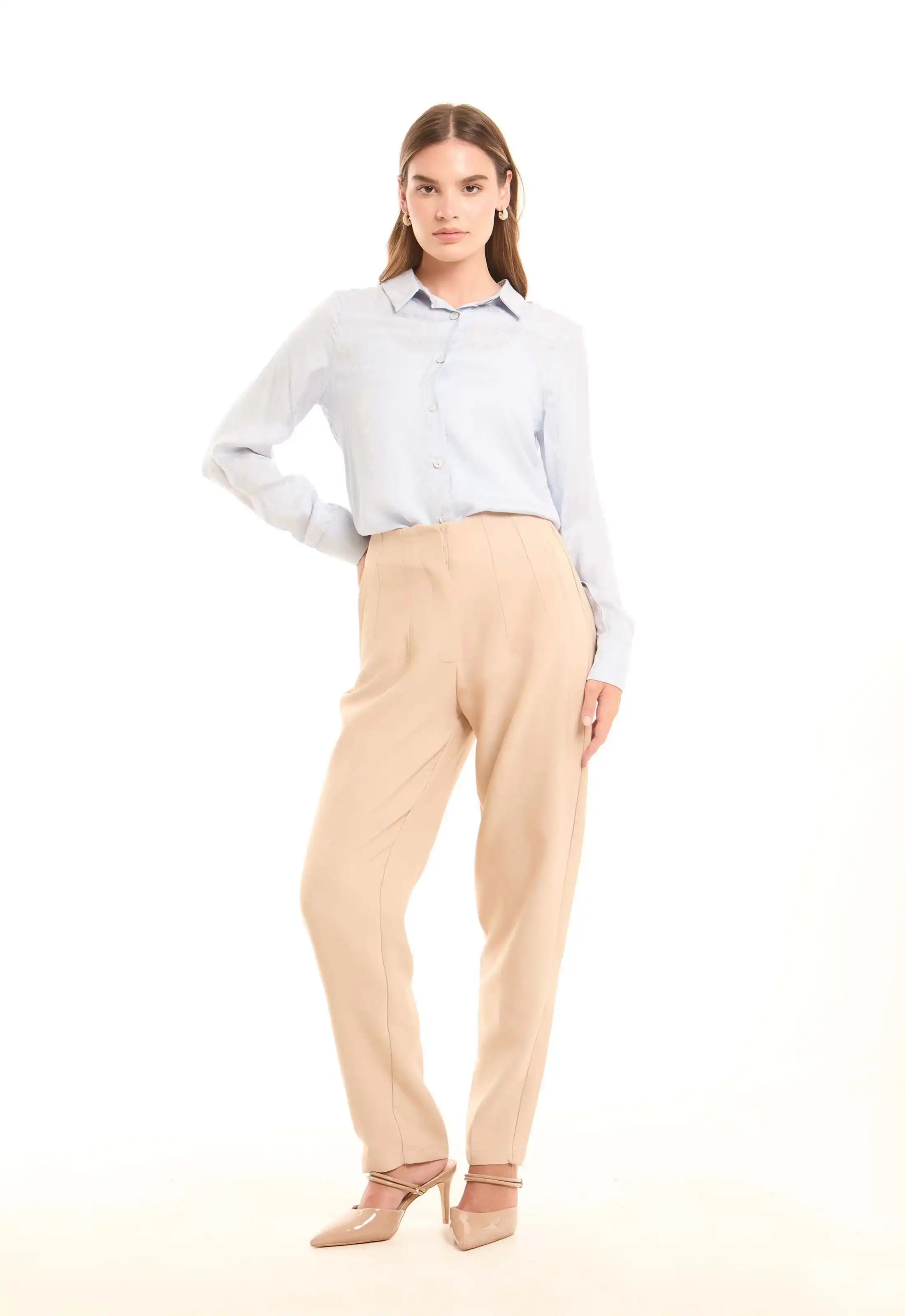 قميص كاجوال مريح بأزرار أمامية