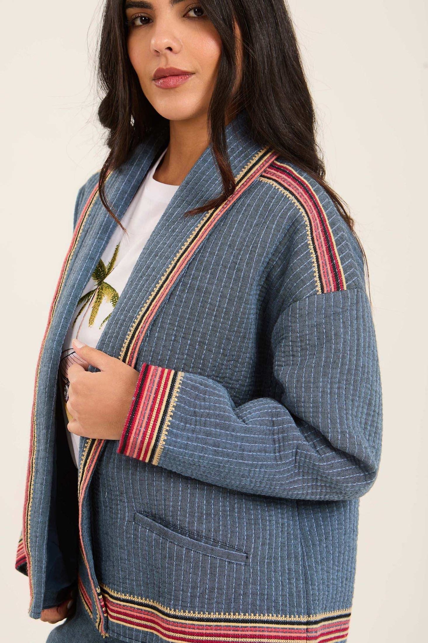 جاكيت نسائي كيمونو أزرق قصير