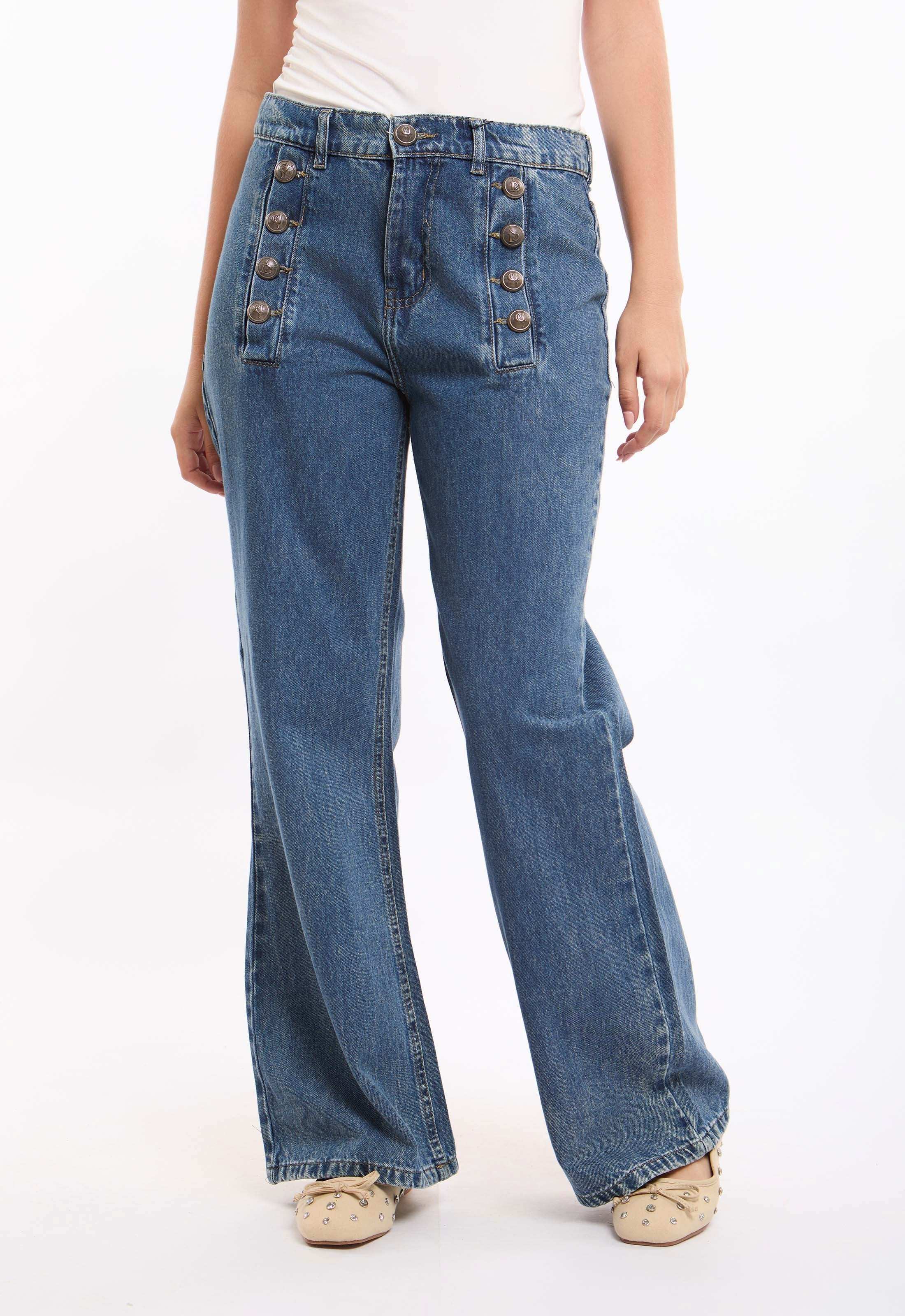 Wide Leg Button Detail Jeans