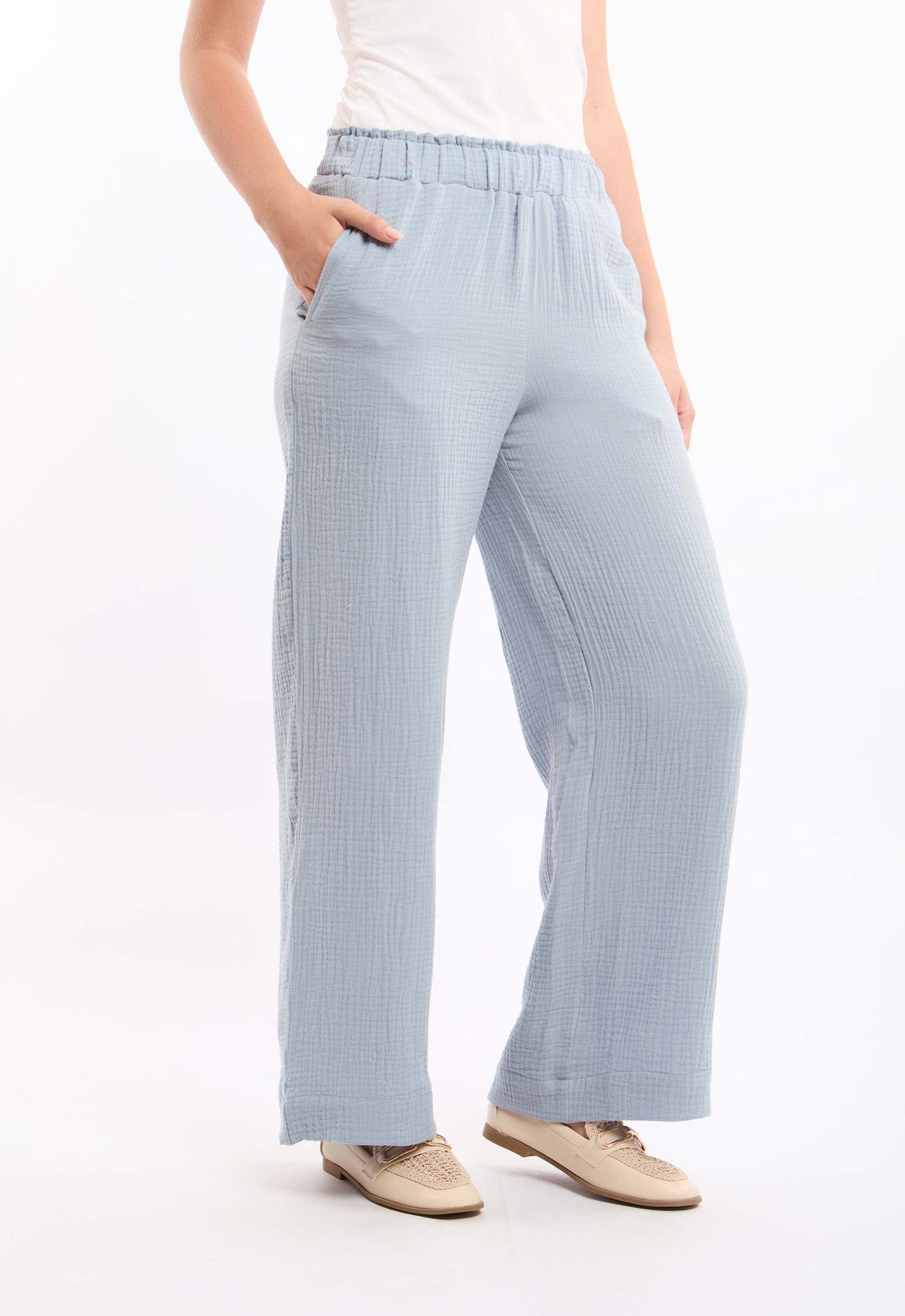 بنطلون مزخرف بقصة رجل واسعة