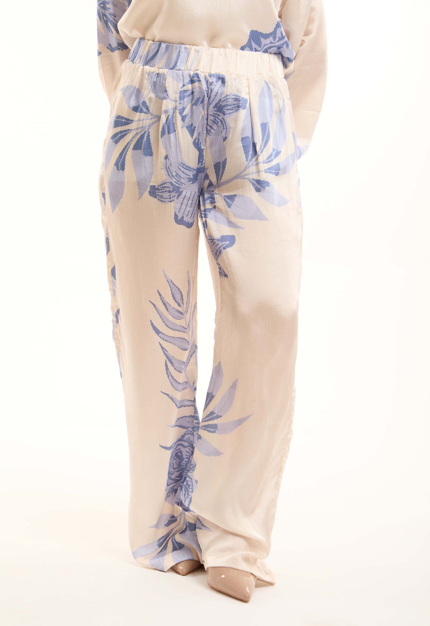 Relaxed Floral Straight-Leg Pants