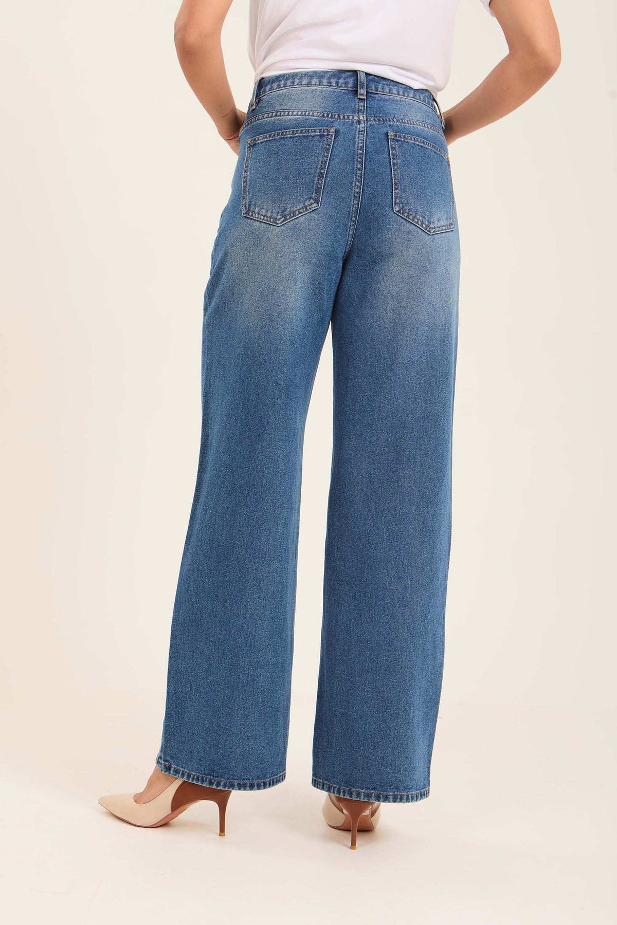 Wide-Leg Jeans with Stylish Details