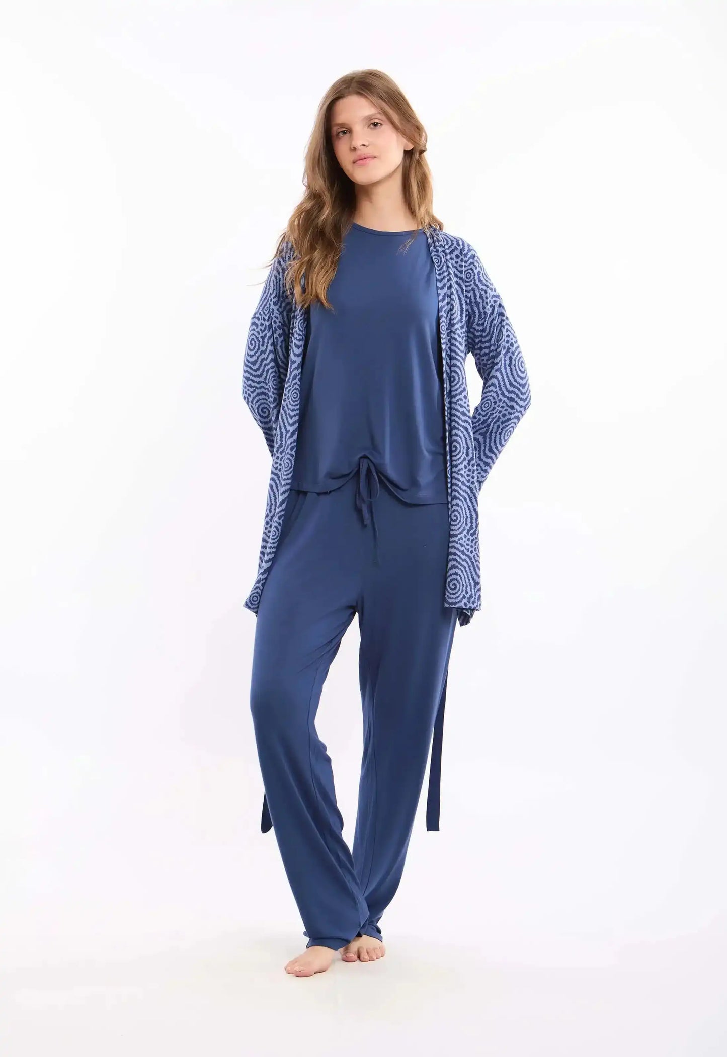 Comfy Viscose Pajama Set with Patterned Robe - 3 Pcs